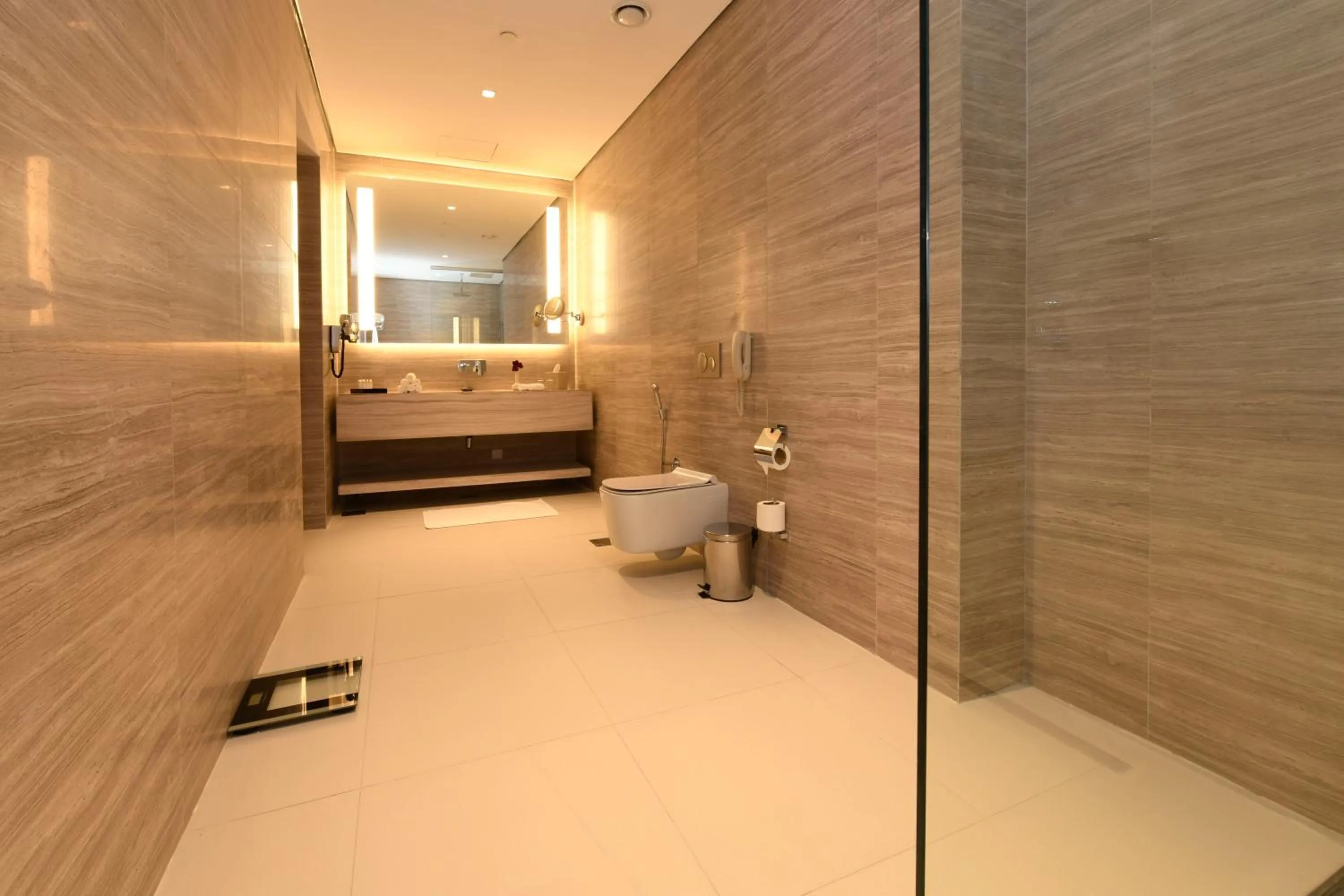Bathroom in Golden Tulip Riyadh Convention and Exhibition Center