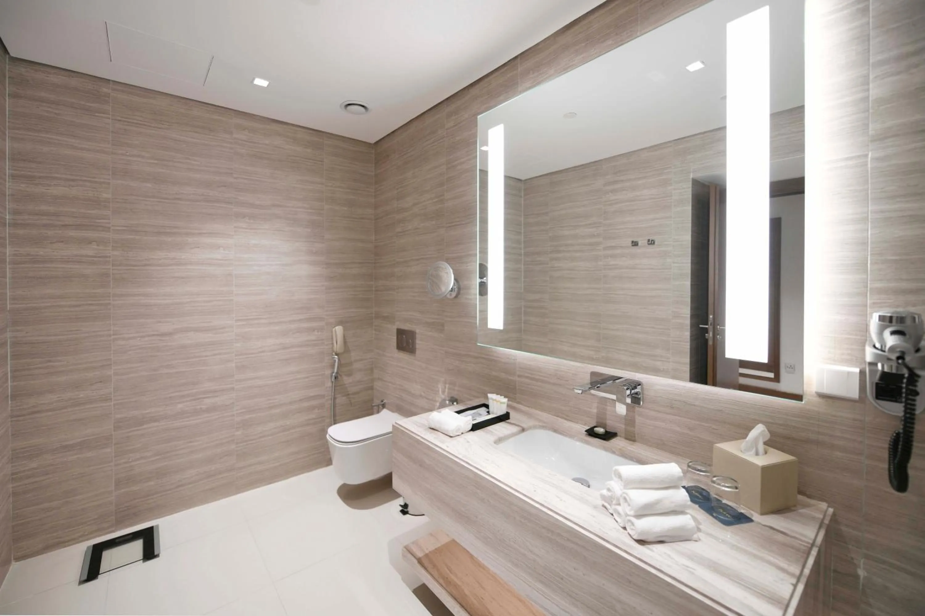 Bathroom in Golden Tulip Riyadh Convention and Exhibition Center