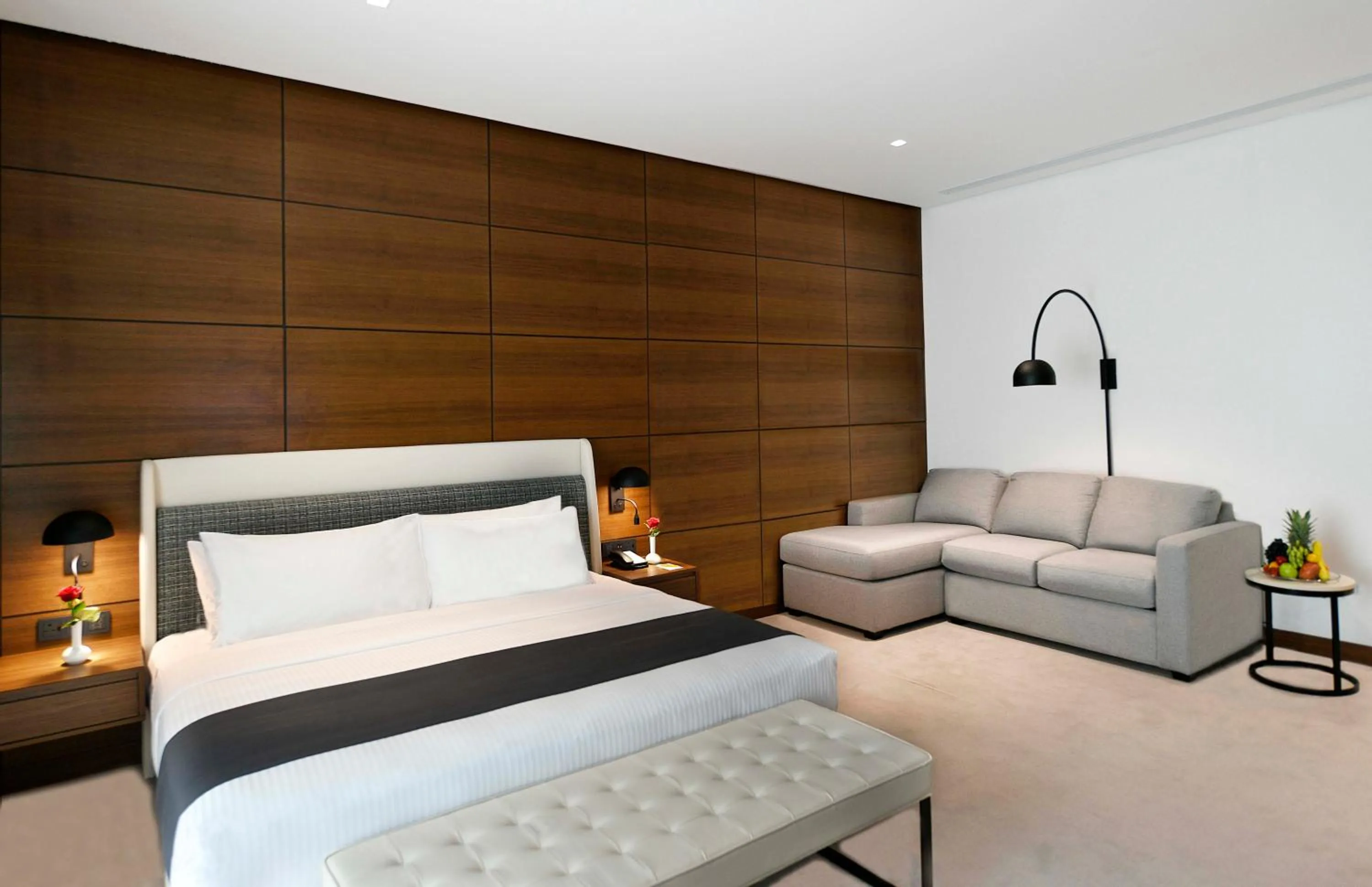 Bedroom, Bed in Golden Tulip Riyadh Convention and Exhibition Center