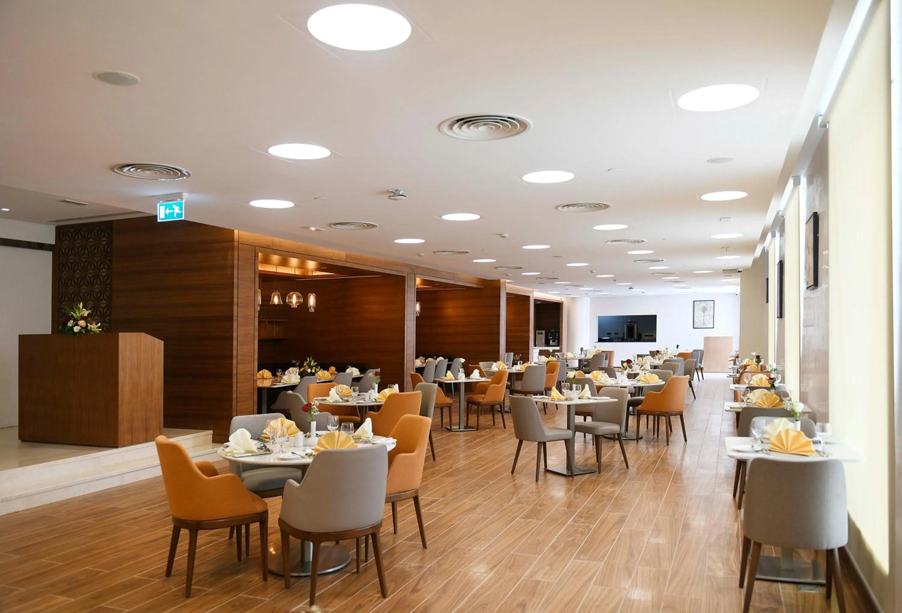 Restaurant/places to eat in Golden Tulip Riyadh Convention and Exhibition Center