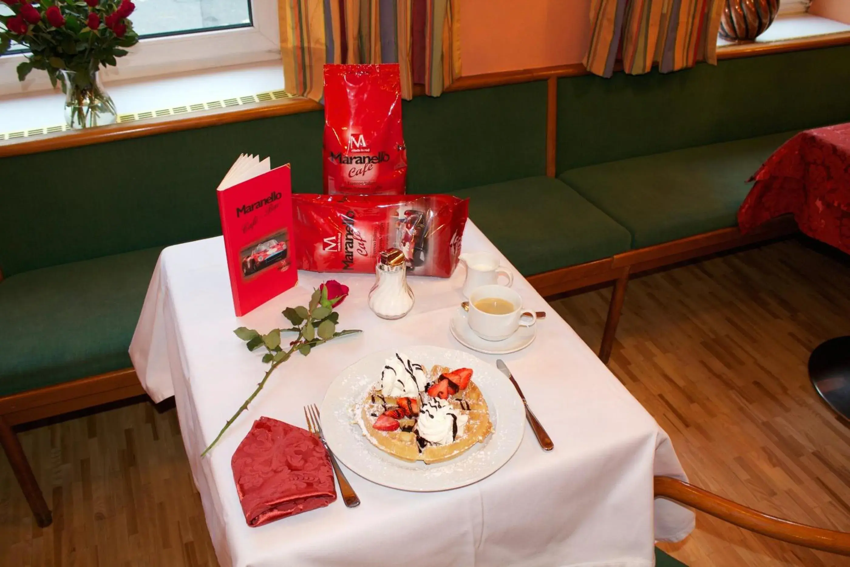 Restaurant/places to eat in Hotel Vier Jahreszeiten Salzburg