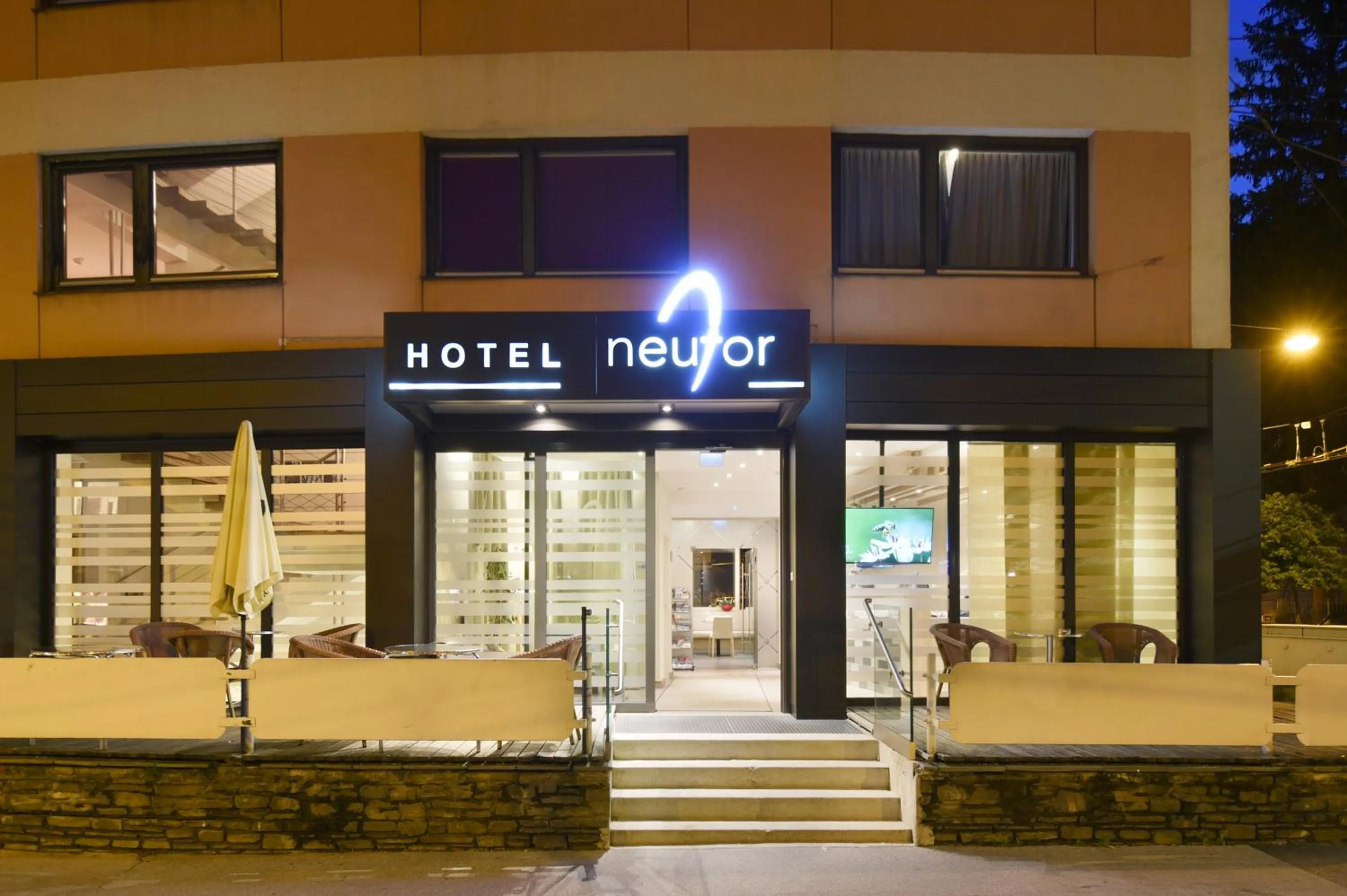 Facade/entrance in Am Neutor Hotel Salzburg Zentrum