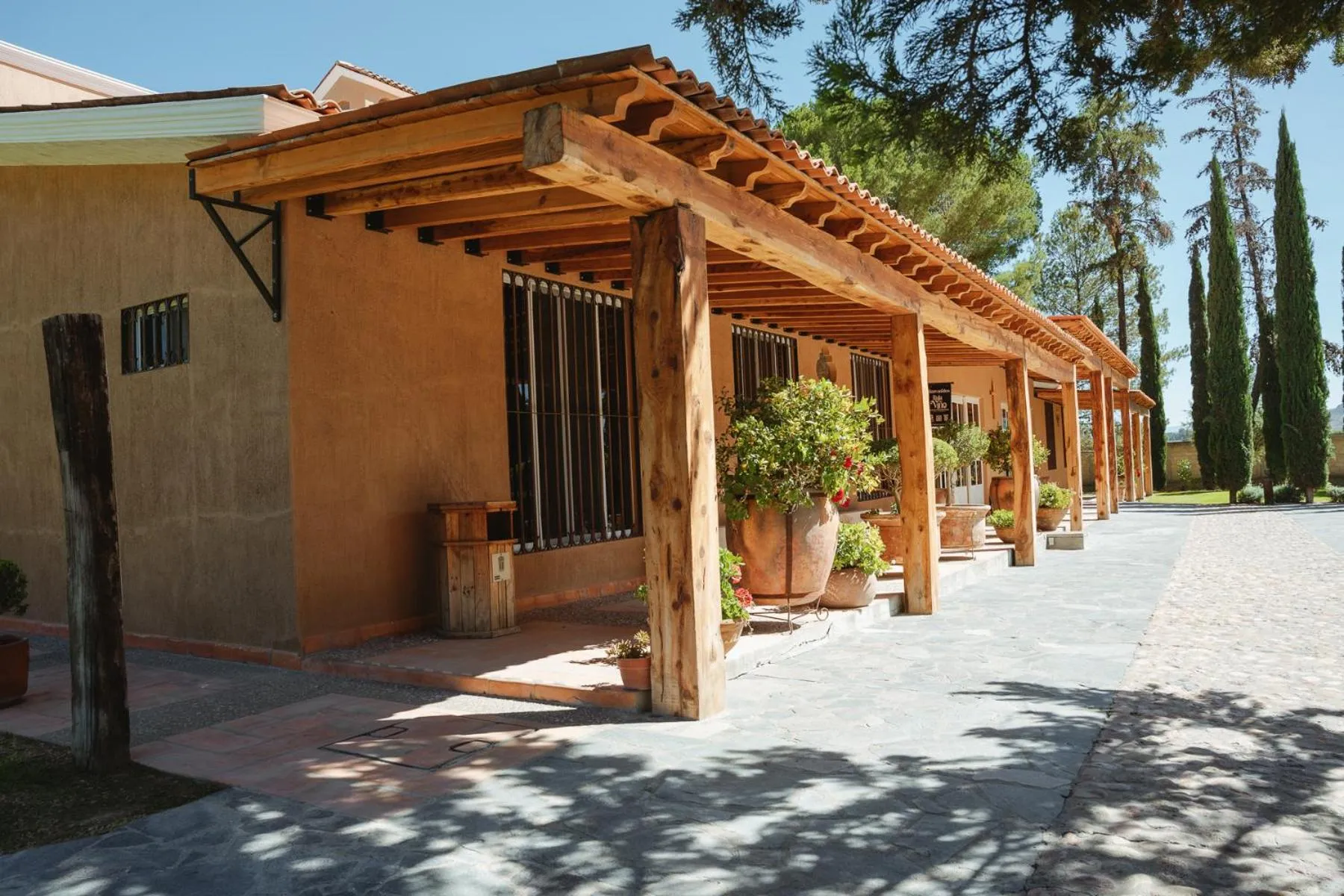 La Capilla Hotel