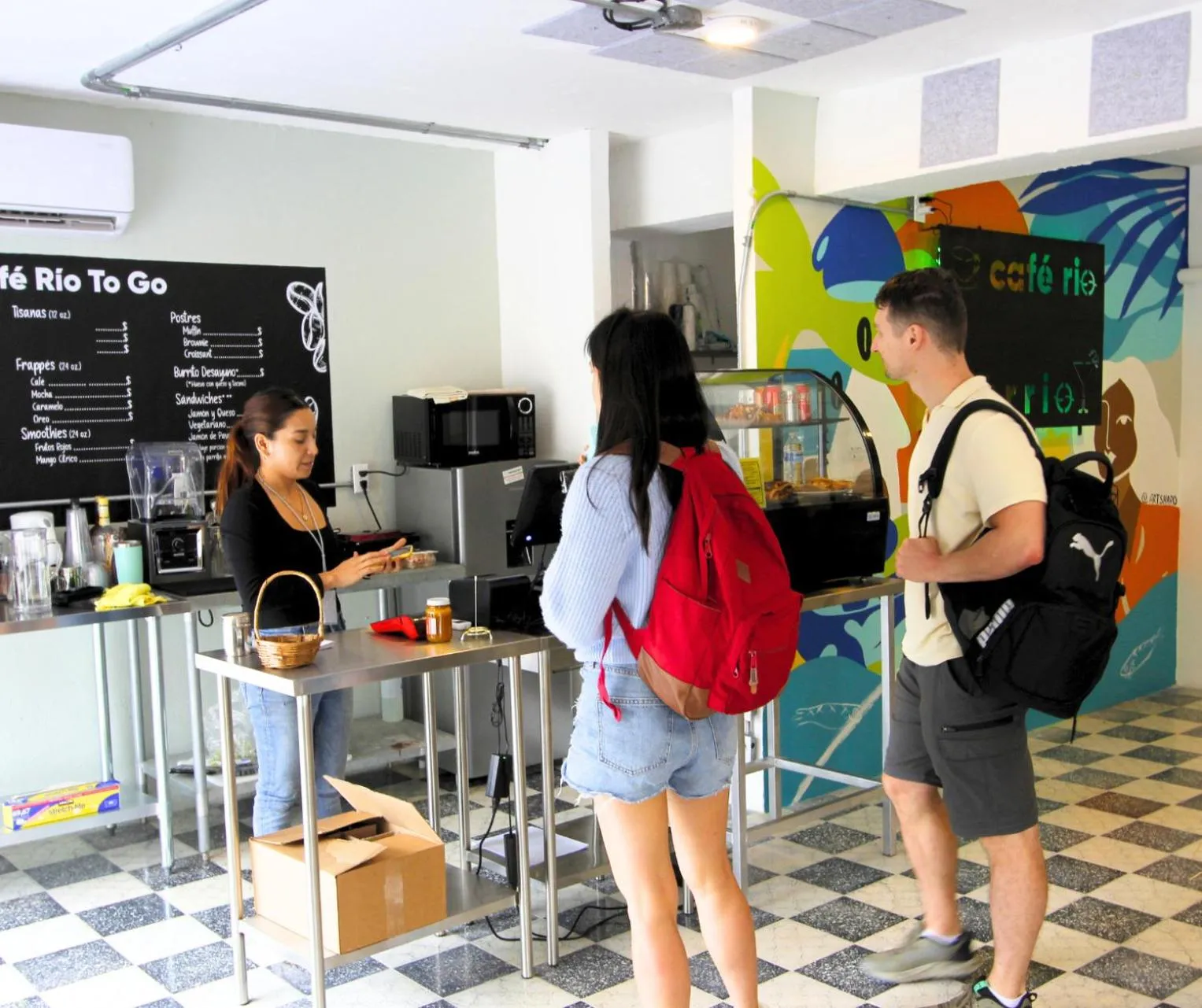 Restaurant/places to eat in Joint Boutique Hotel