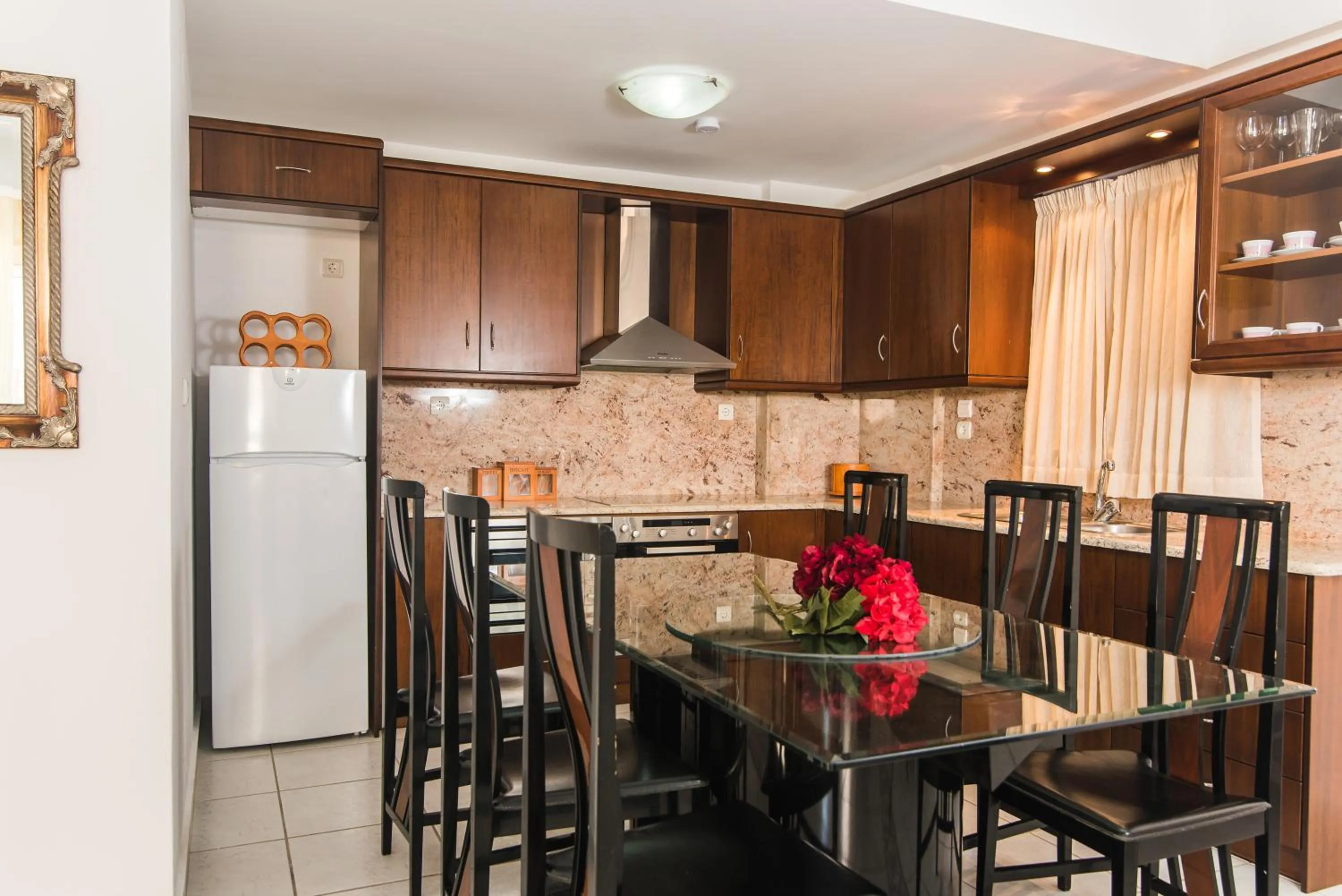 Kitchen or kitchenette in Yiannis Manos Hotel Resort