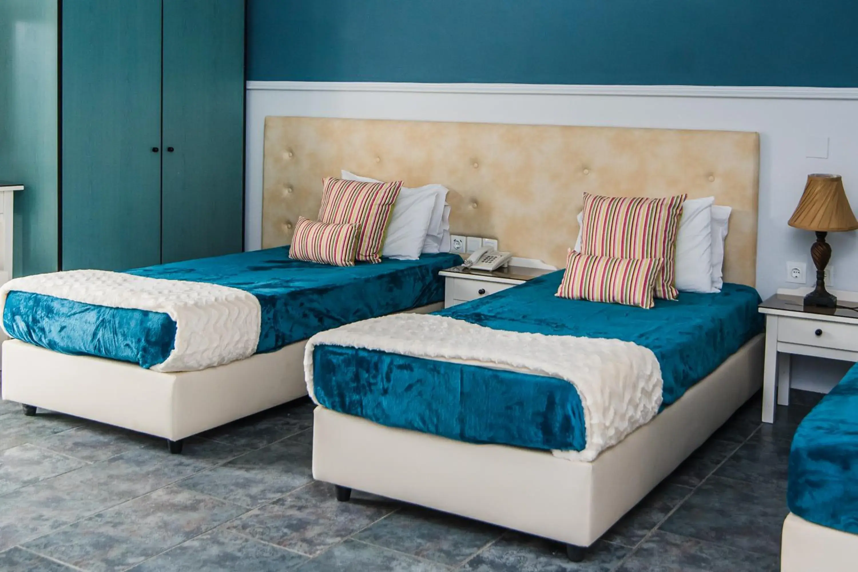 Bed in Yiannis Manos Hotel Resort Bed in Yiannis Manos Hotel Resort