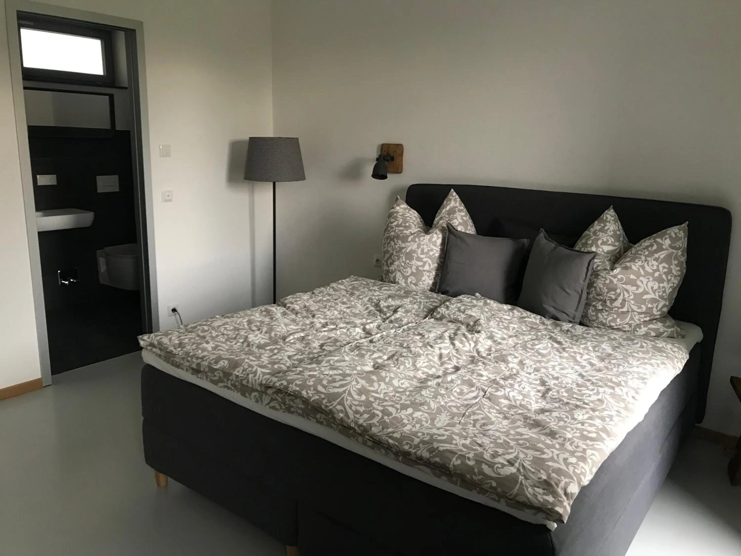 Double Room with Garden View in Gästehaus Lausnitz Zimmer