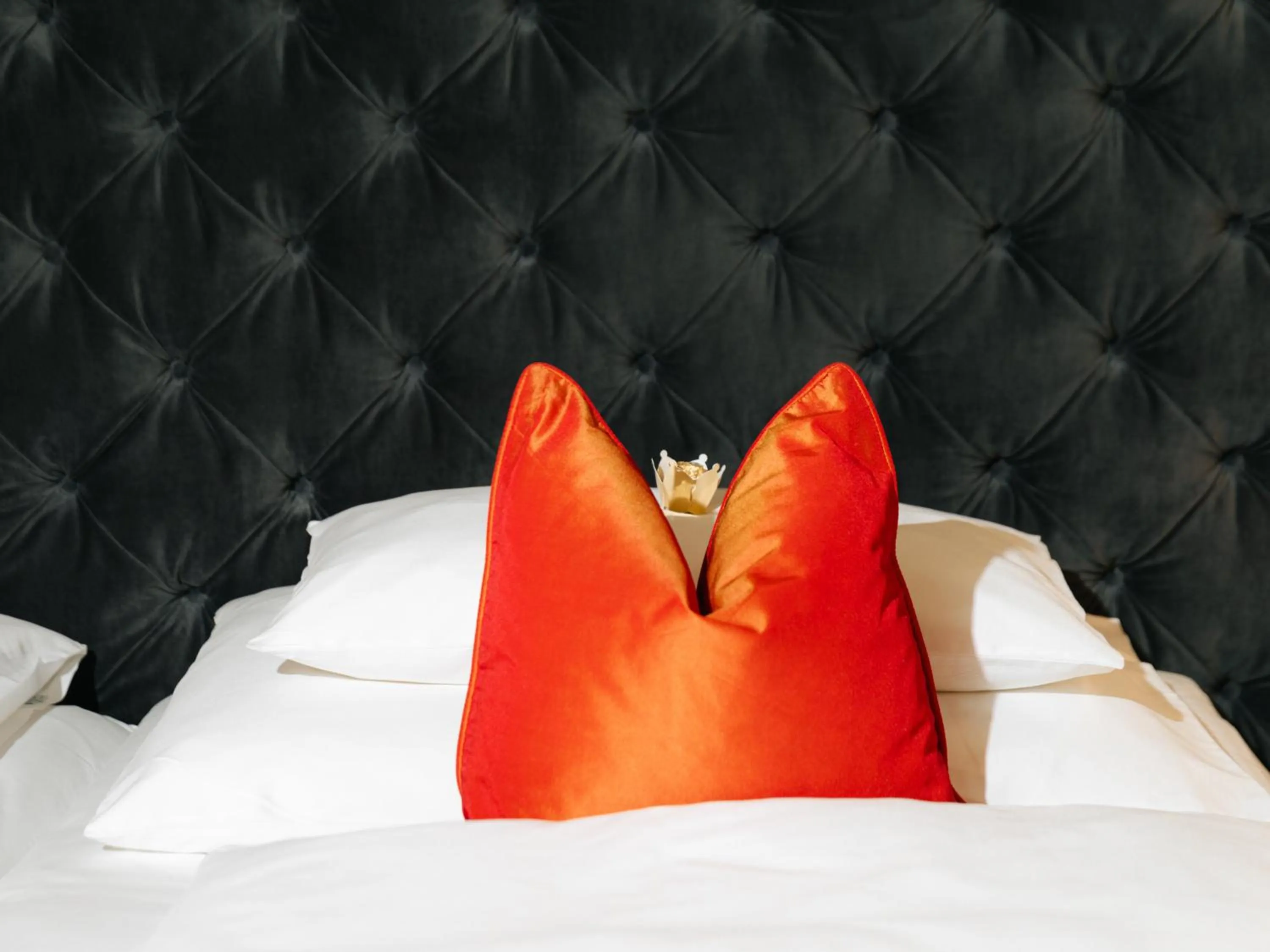 Bed in Hotel Kaiserhof Wien