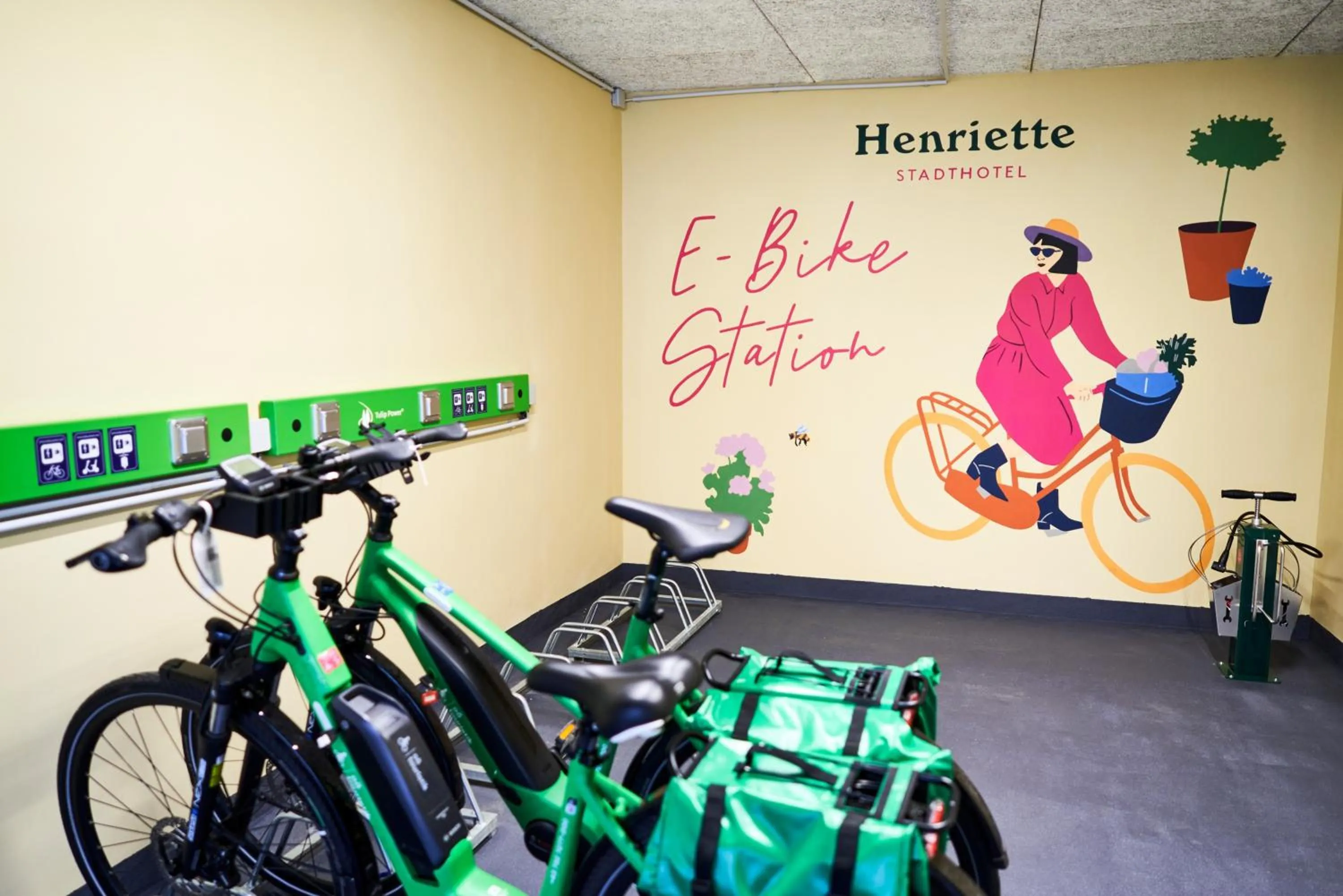 Cycling in Henriette Stadthotel Vienna