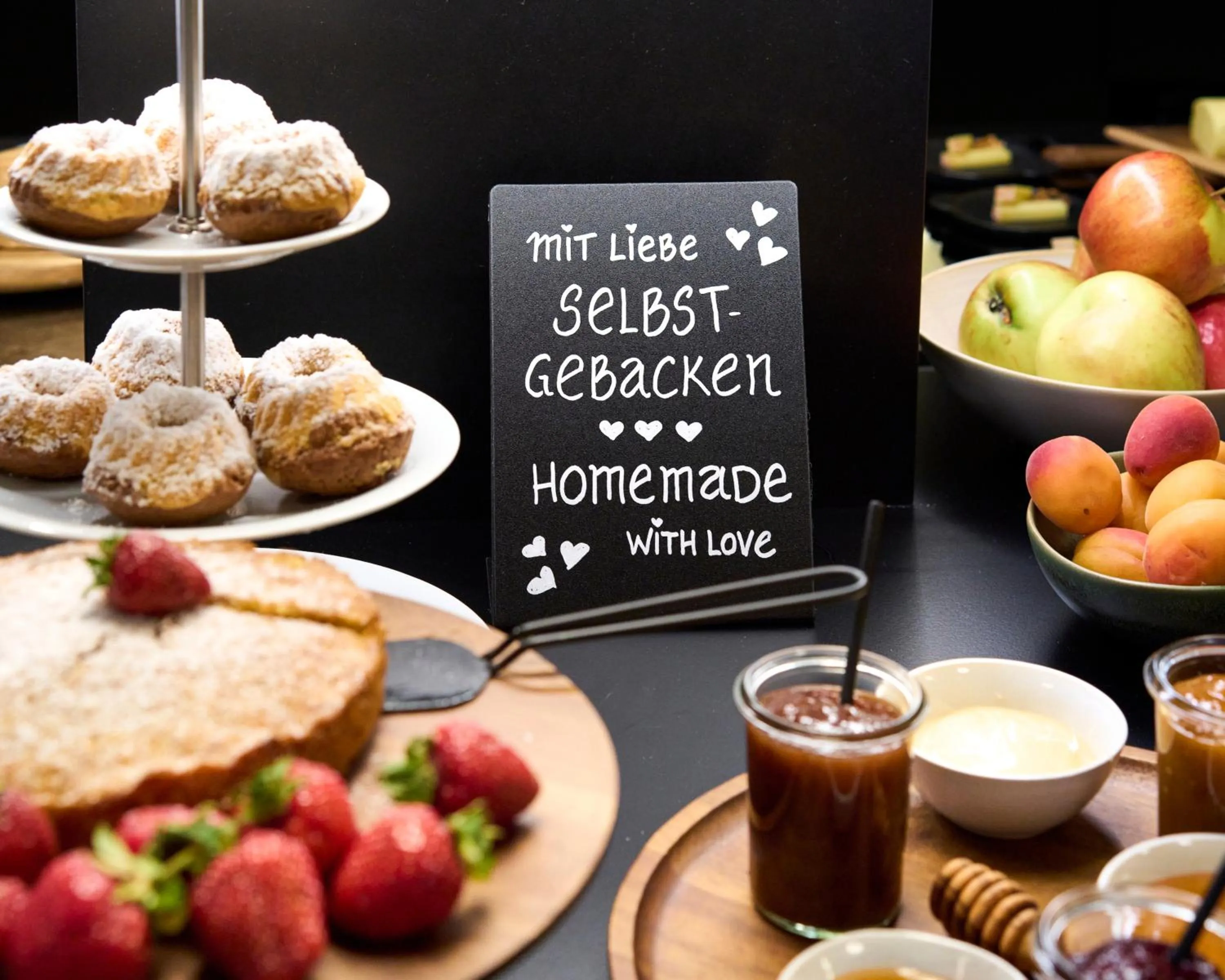 Buffet breakfast in Henriette Stadthotel Vienna