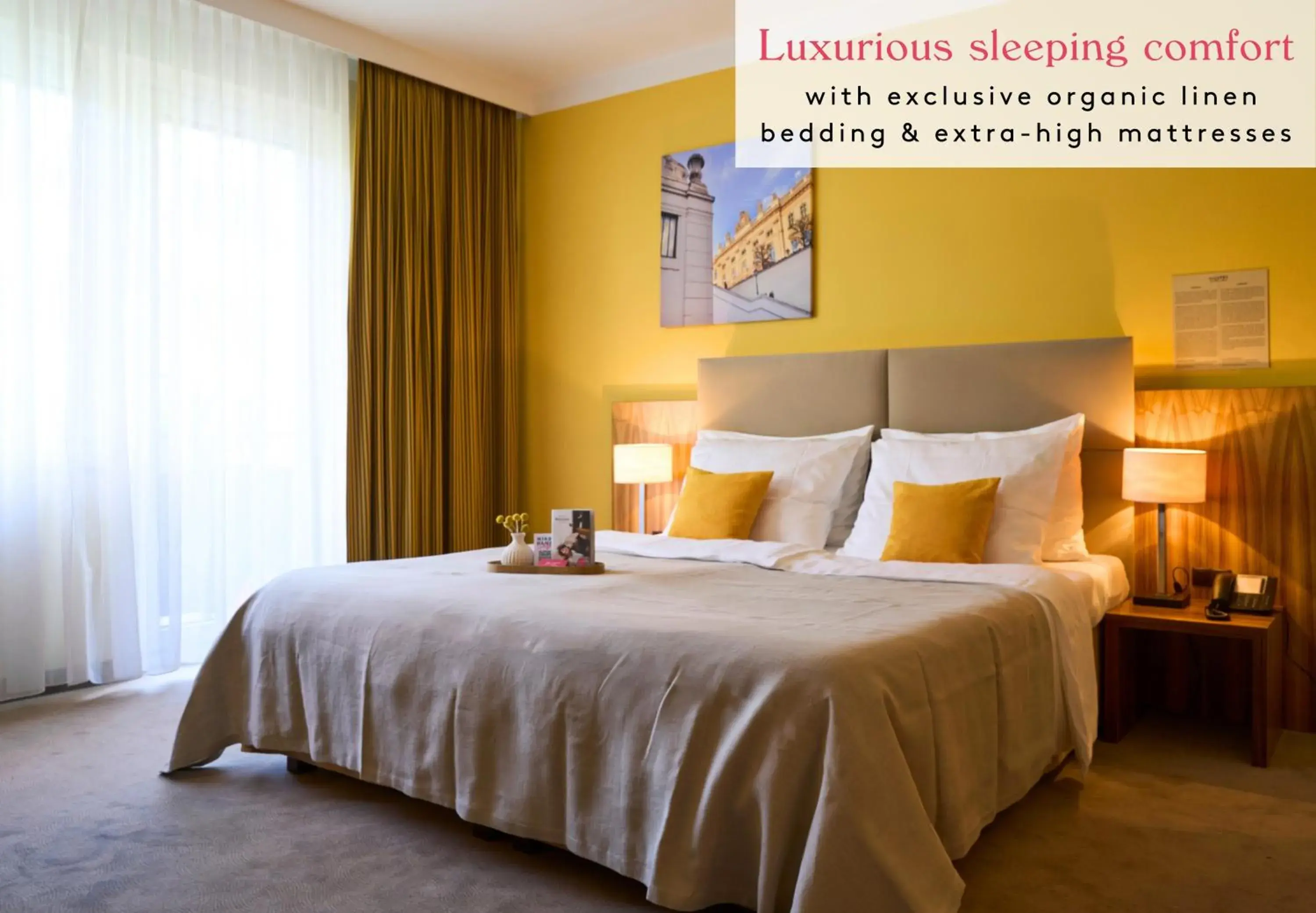 Bedroom, Bed in Henriette Stadthotel Vienna Bedroom, Bed in Henriette Stadthotel Vienna