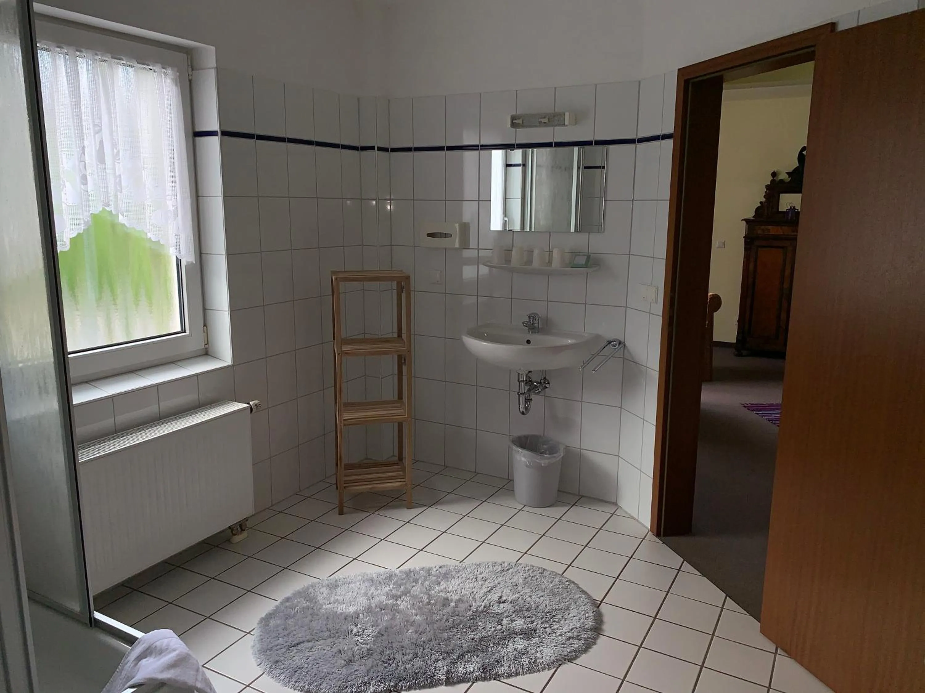 Bathroom in Hotel-Pension Teutonia