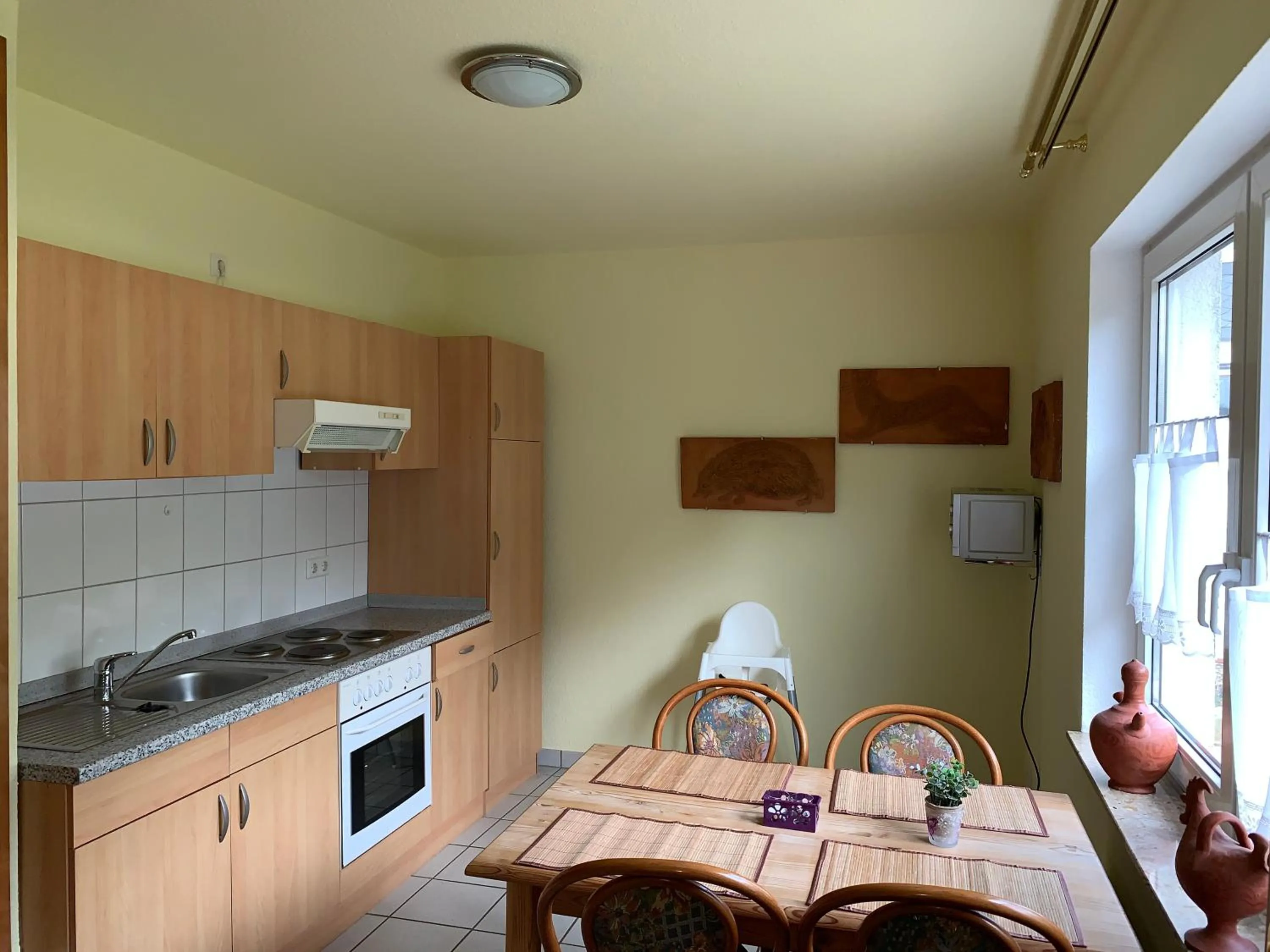 Kitchen or kitchenette in Hotel-Pension Teutonia
