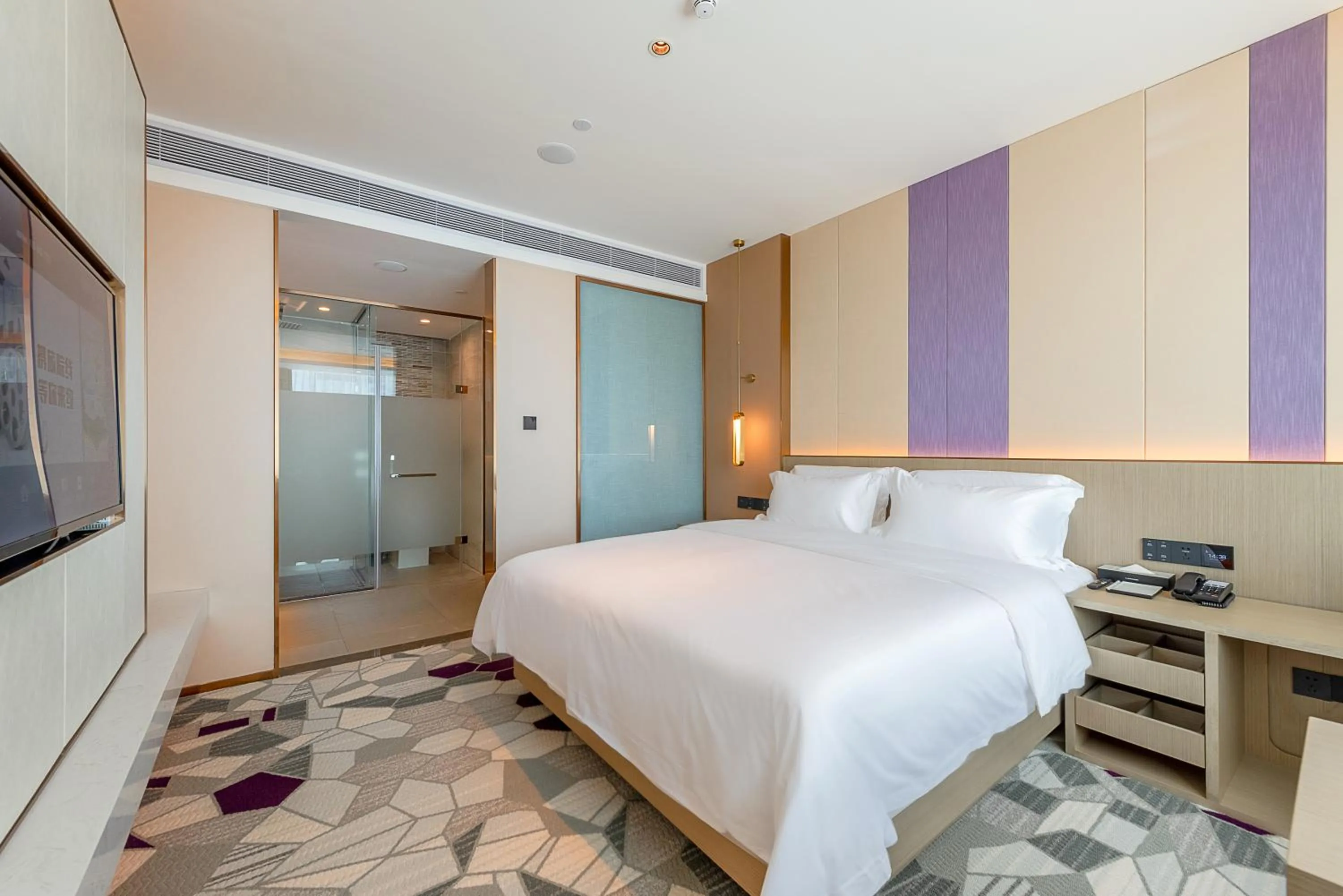 Bedroom in Lavande Hotel Shenzhen Baoan International Convention and Exhibition Center