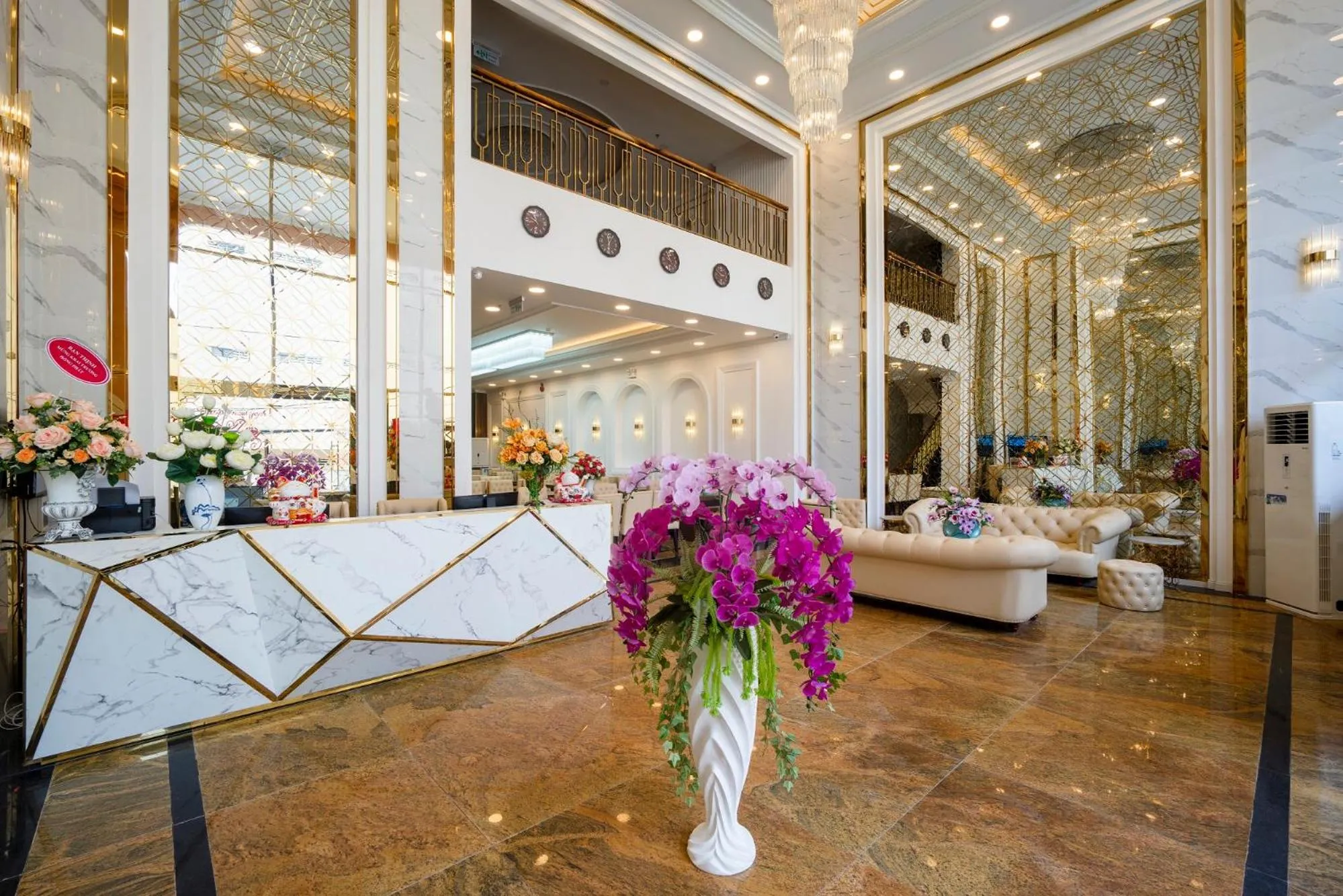 Lobby or reception in HOTEL HAPPY PHU QUOC