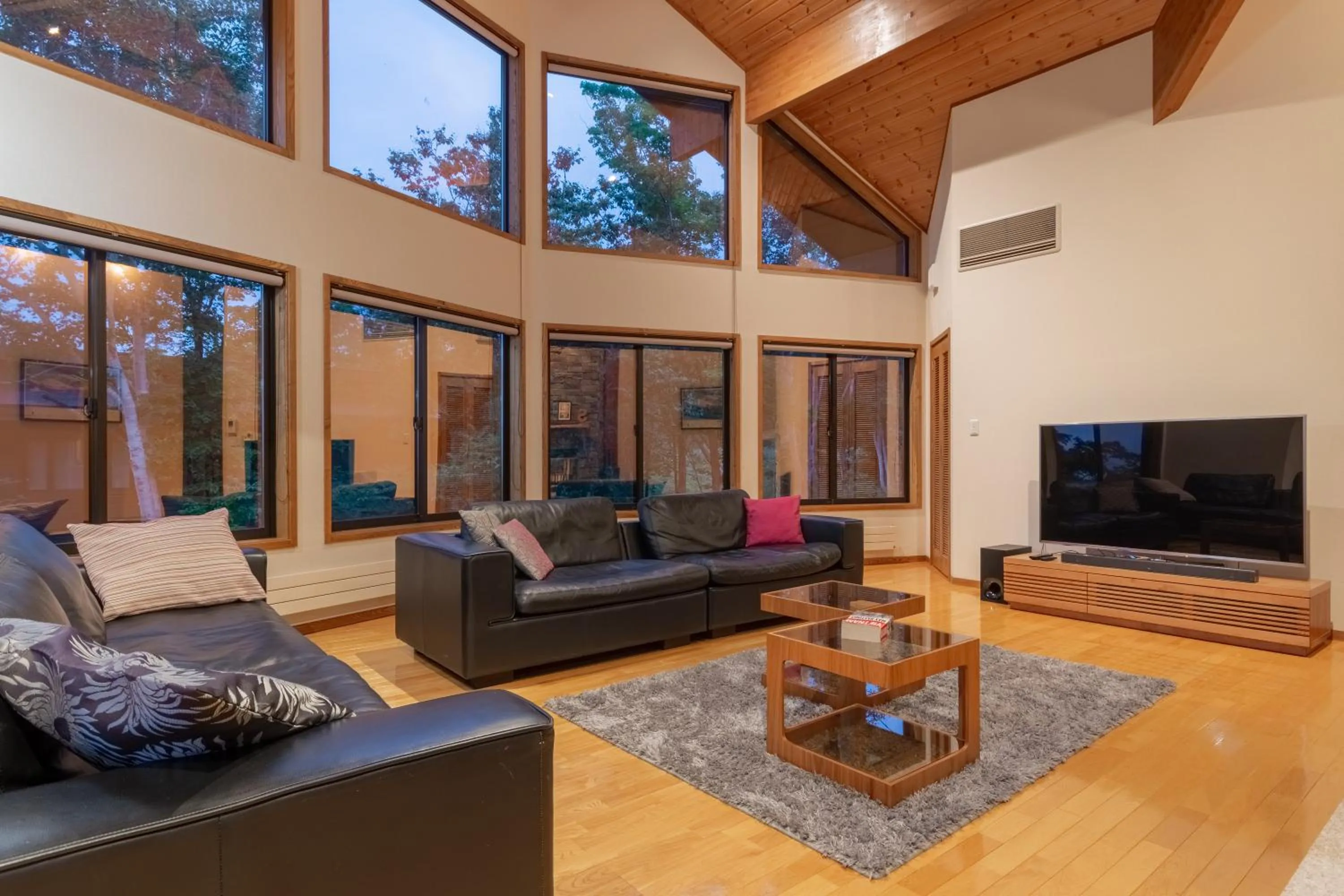 Living room in Starchase by H2 Life