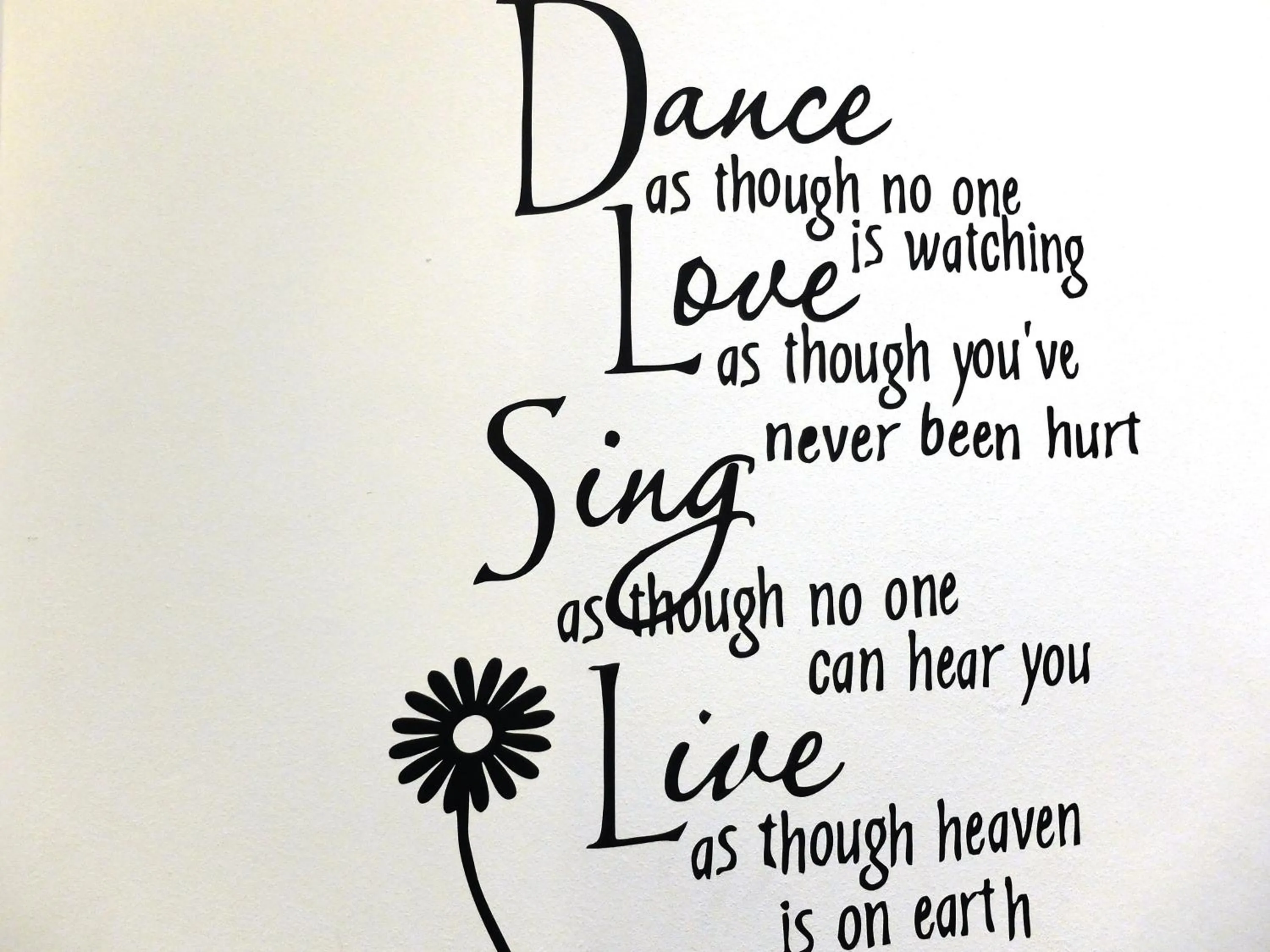 Decorative detail in Fabrizzio's Petit