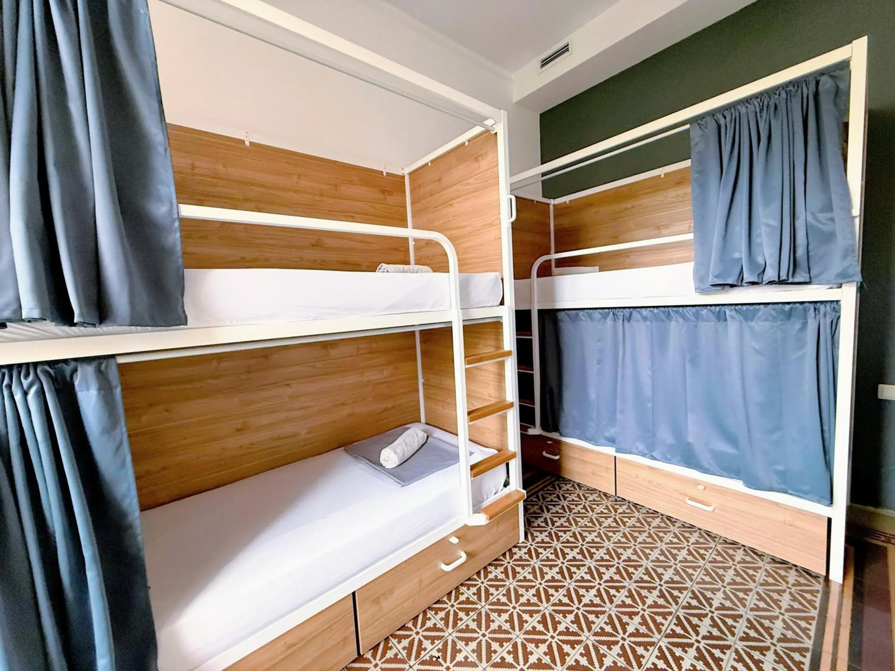 Decorative detail, Bed in Fabrizzio's Petit Decorative detail, Bed in Fabrizzio's Petit