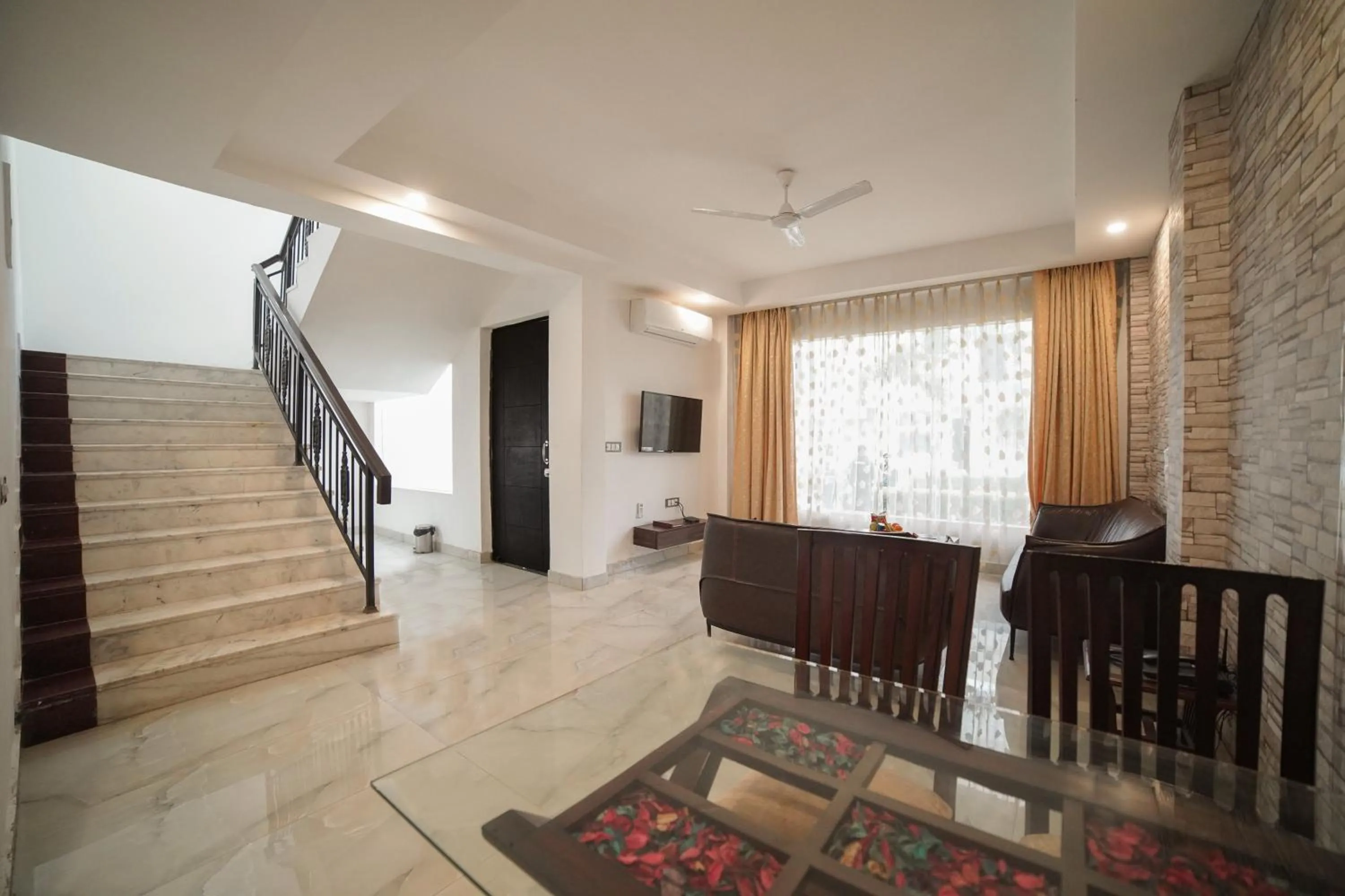 Living room in Country Inn Vrindavan