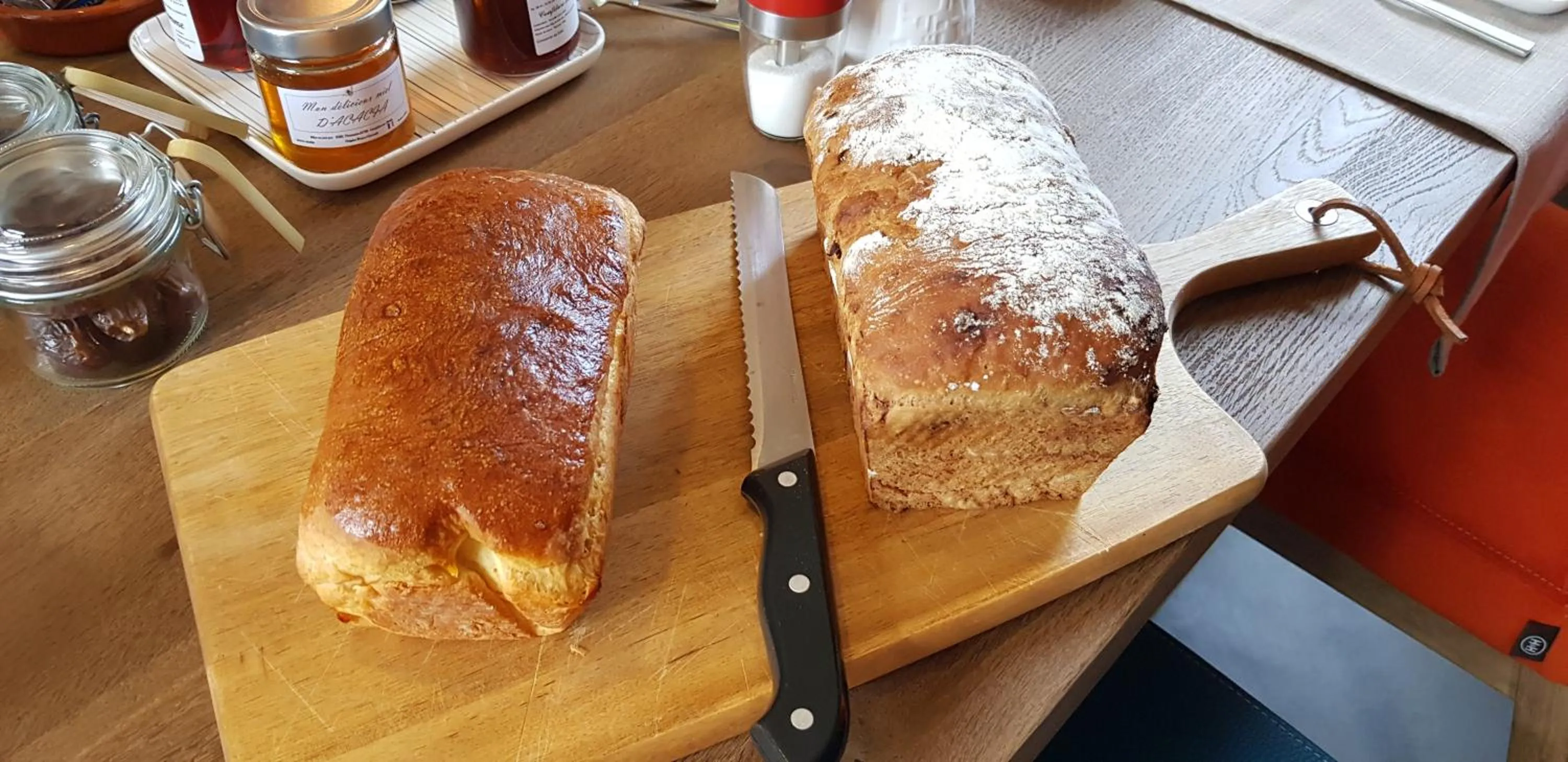 Breakfast in La Ceriseraie