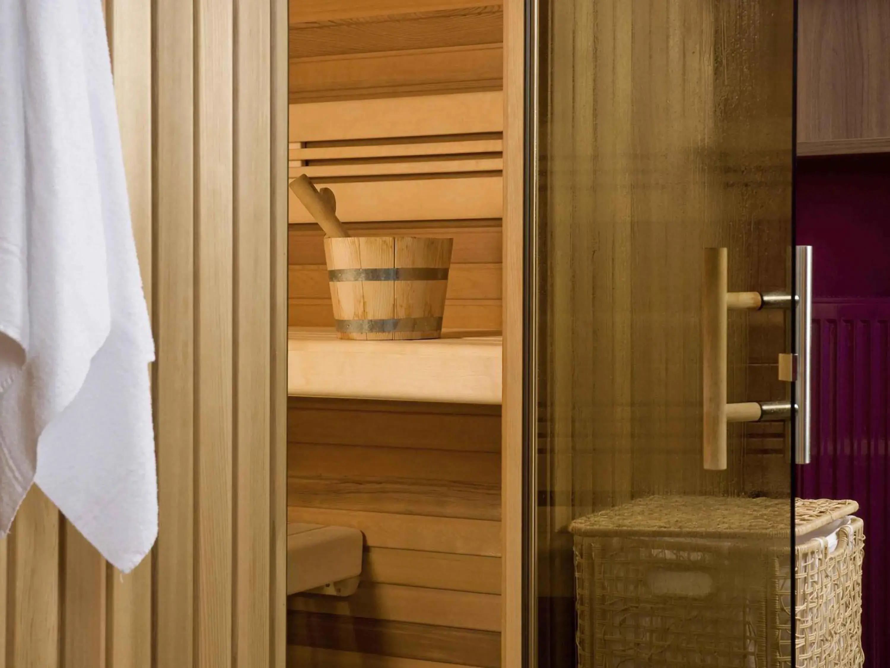 Spa and wellness centre/facilities in Mercure Grand Hotel Biedermeier Wien Spa and wellness centre/facilities in Mercure Grand Hotel Biedermeier Wien