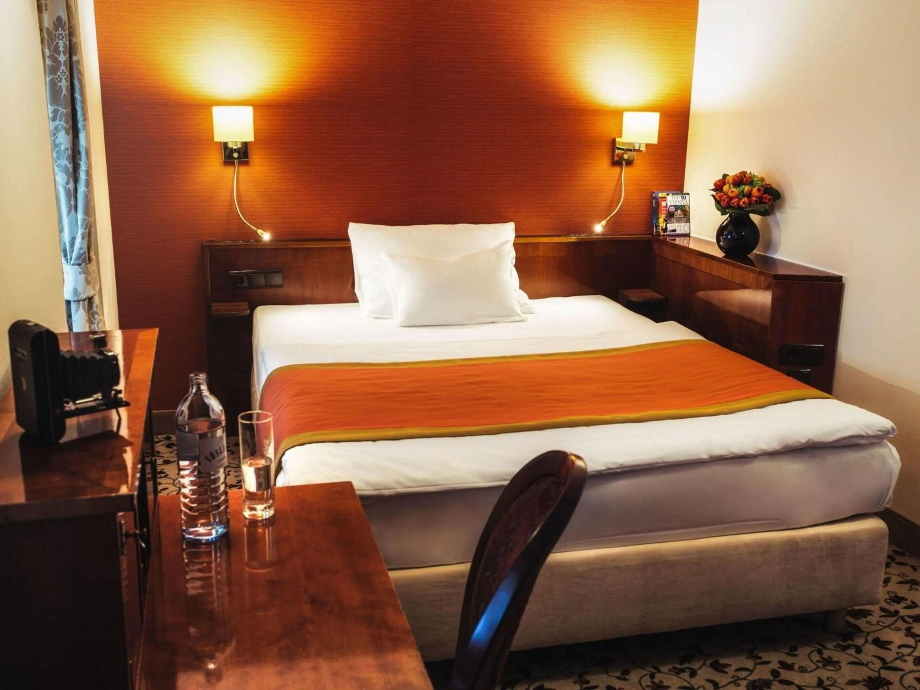 Bedroom, Bed in Mercure Grand Hotel Biedermeier Wien