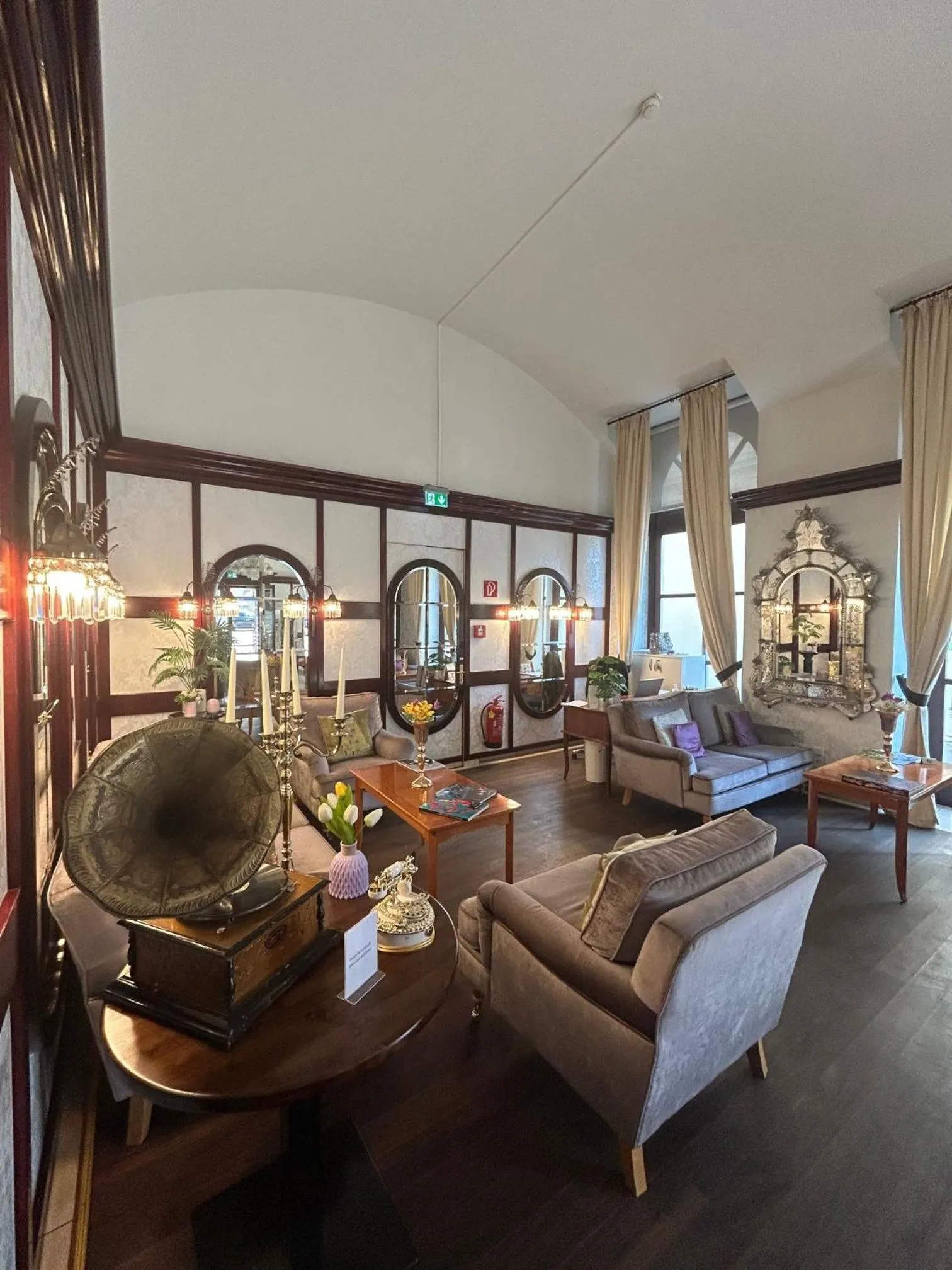 Lobby or reception in Hotel Am Schubertring