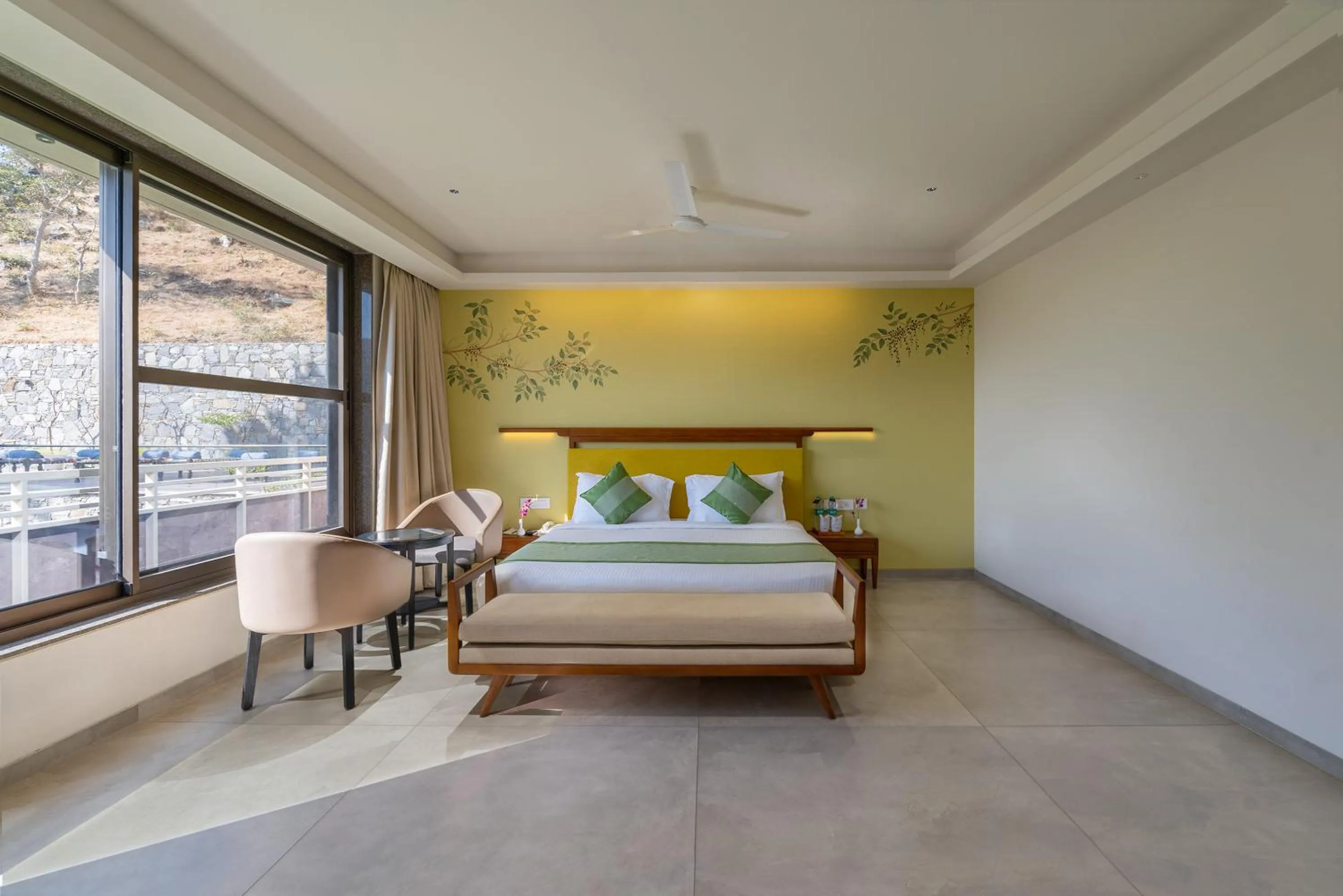 Bed in Stone Wood Premier Kumbhalgarh