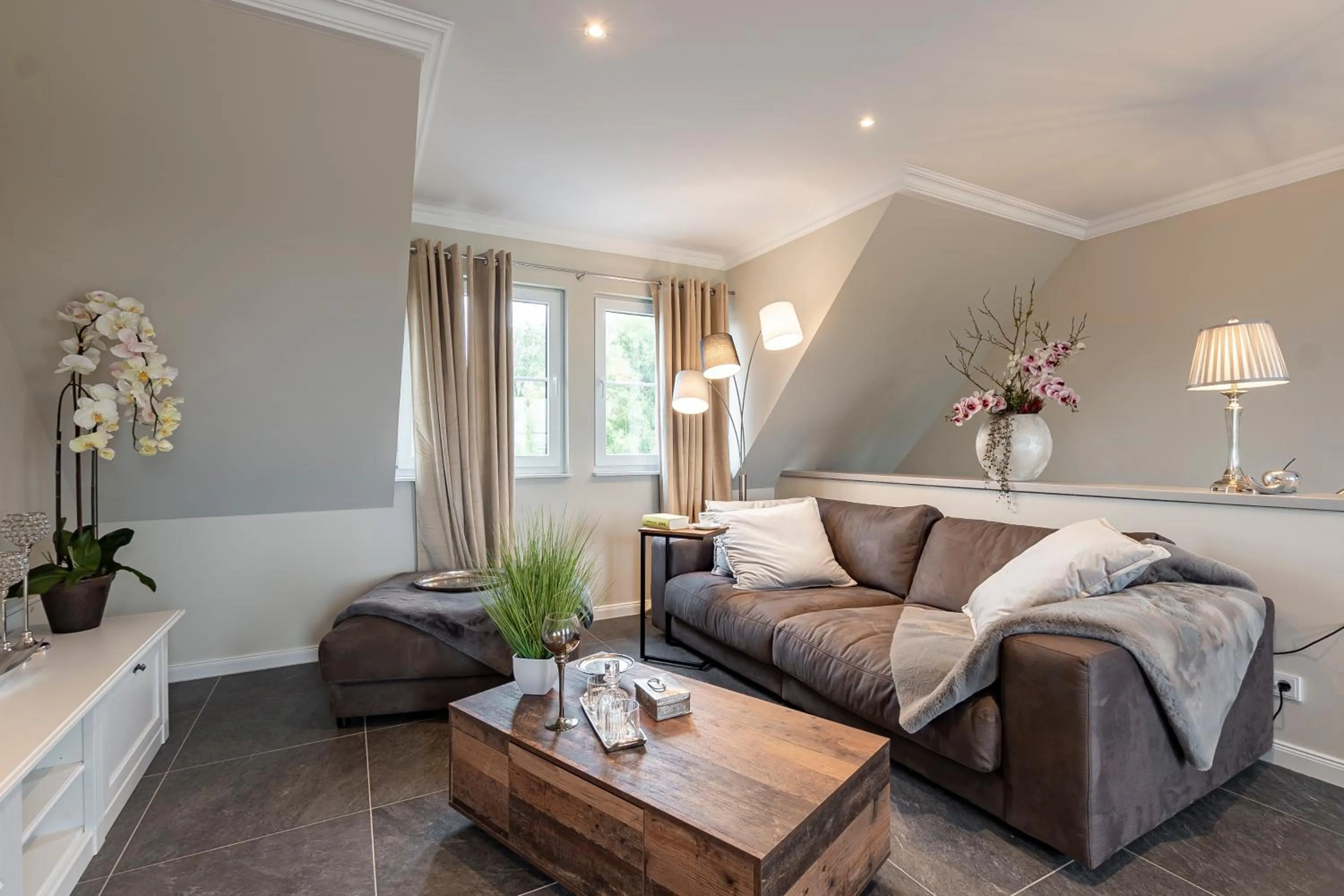 Living room, Bed in Luxus Resort Rügen Residenz Kubitzer Bodden