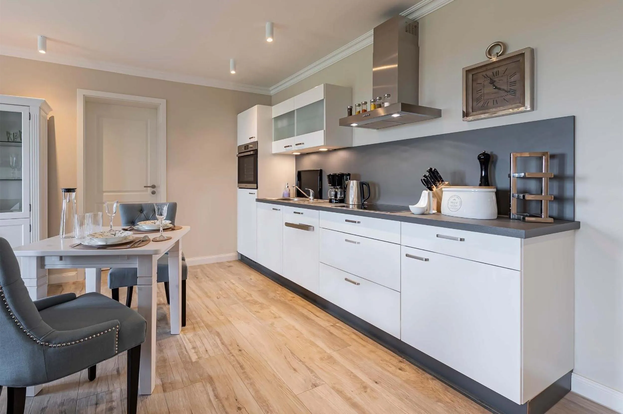 Kitchen or kitchenette in Luxus Resort Rügen Residenz Kubitzer Bodden