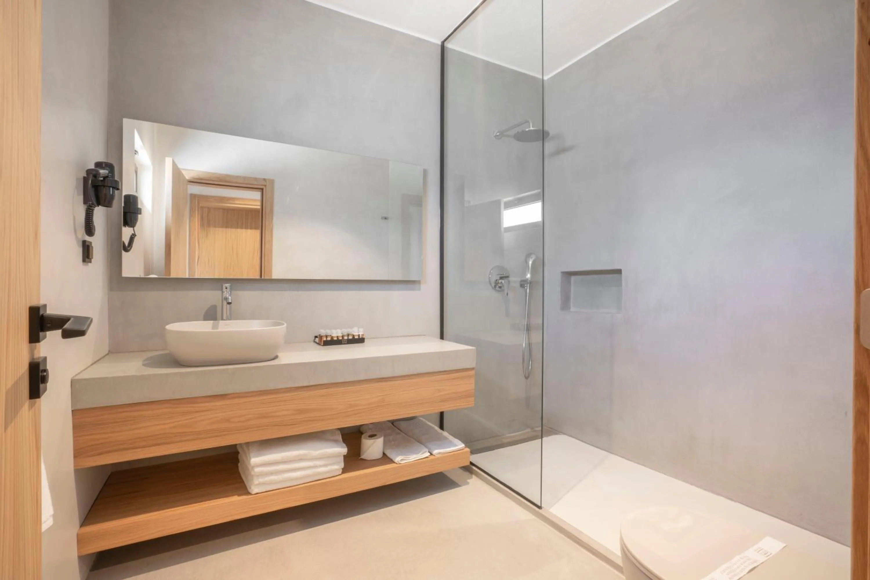 Bathroom in Regia Mare Beach Hotel & Spa Bodrum