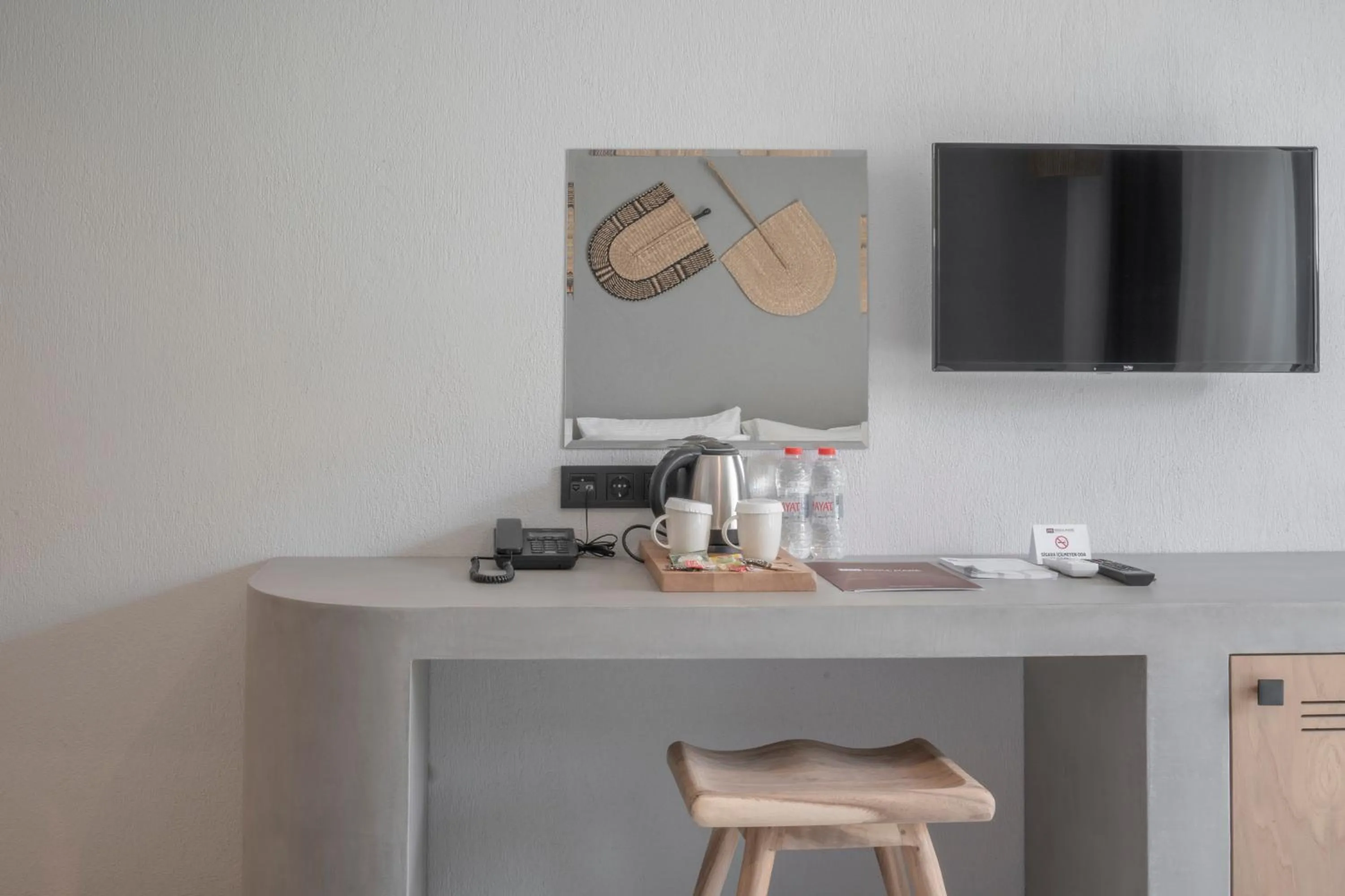 TV and multimedia in Regia Mare Beach Hotel & Spa Bodrum