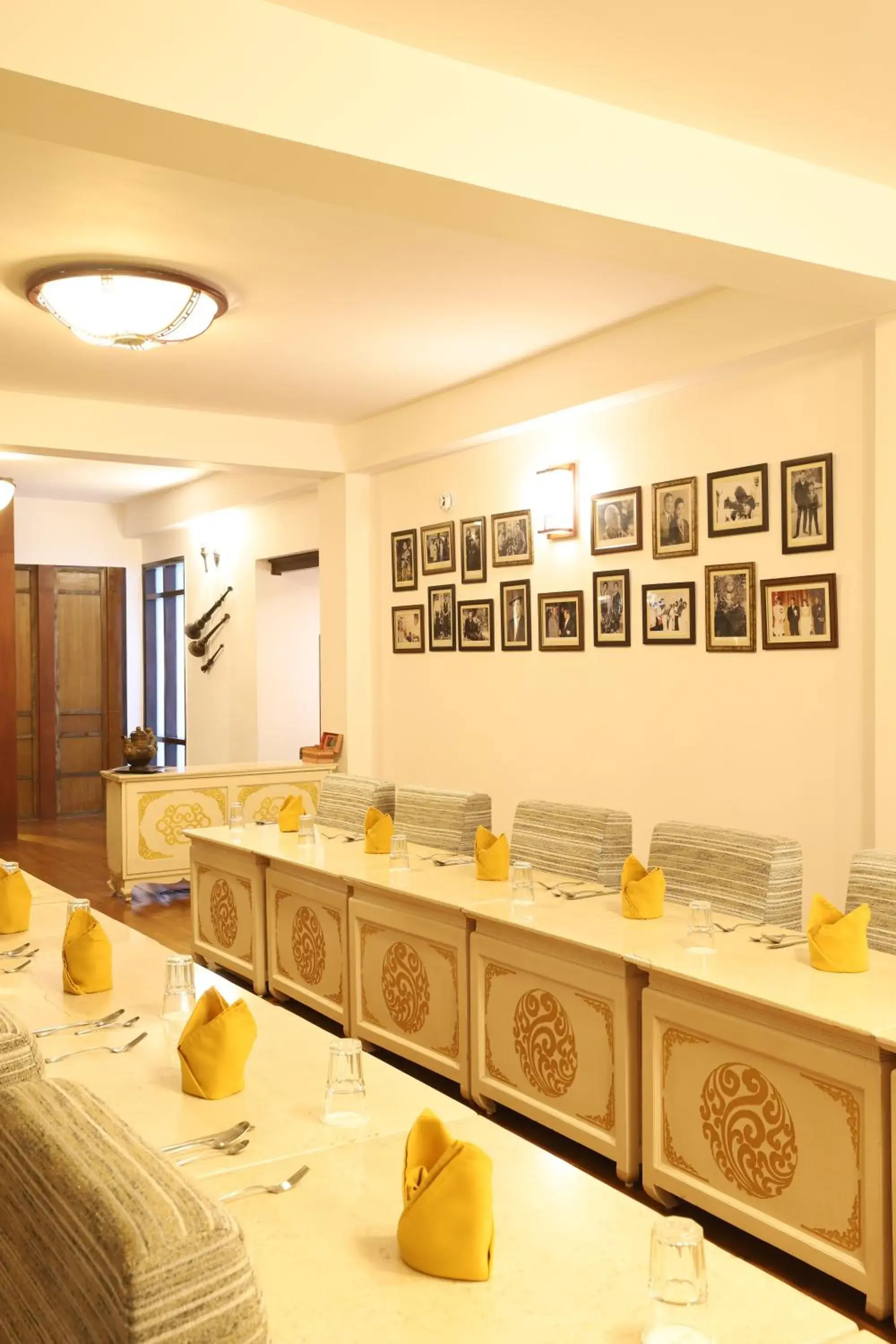 Restaurant/places to eat in The Chumbi Mountain Retreat & Spa, A Club Mahindra Associate Restaurant/places to eat in The Chumbi Mountain Retreat & Spa, A Club Mahindra Associate