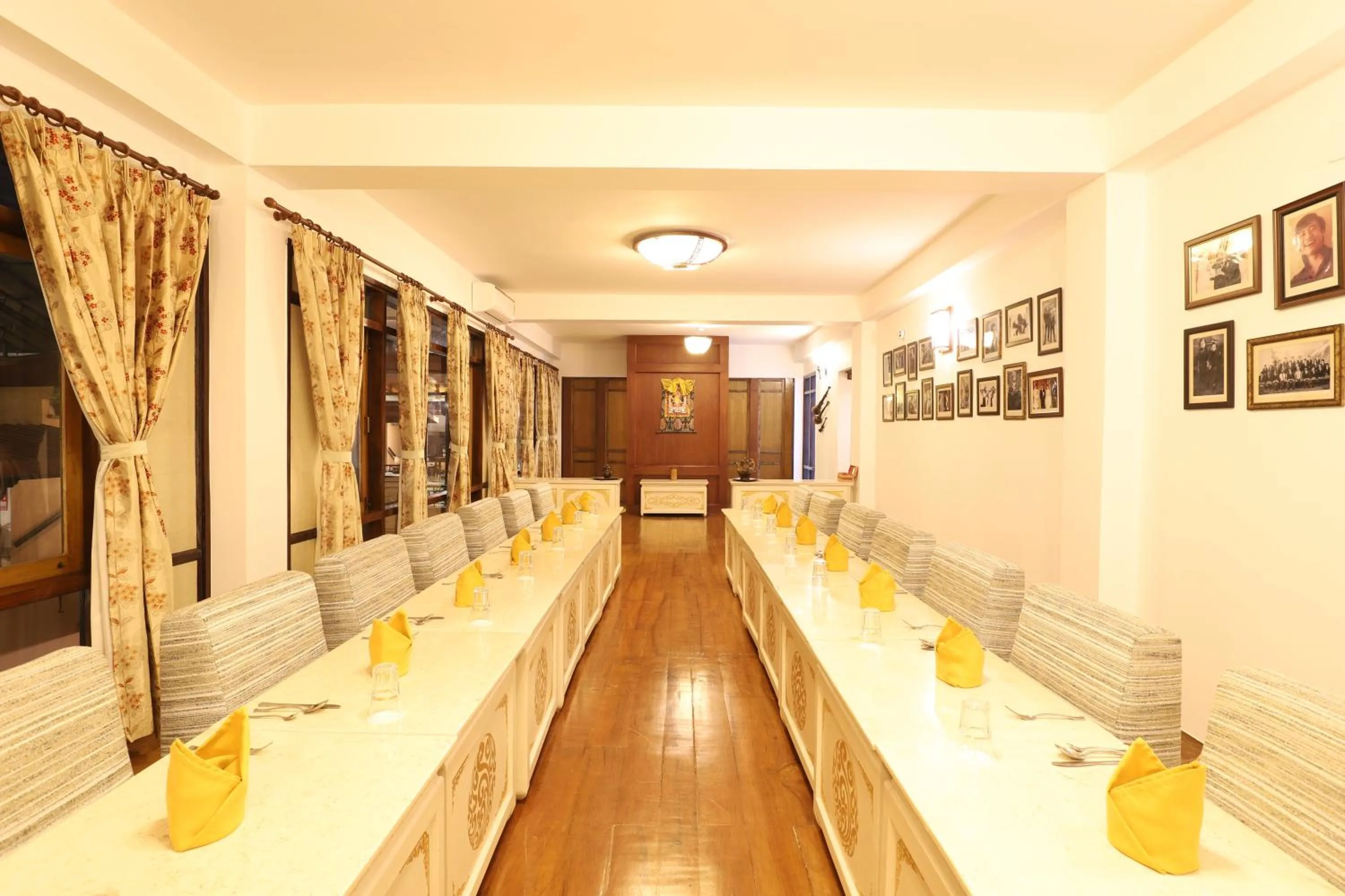 Restaurant/places to eat in The Chumbi Mountain Retreat & Spa, A Club Mahindra Associate