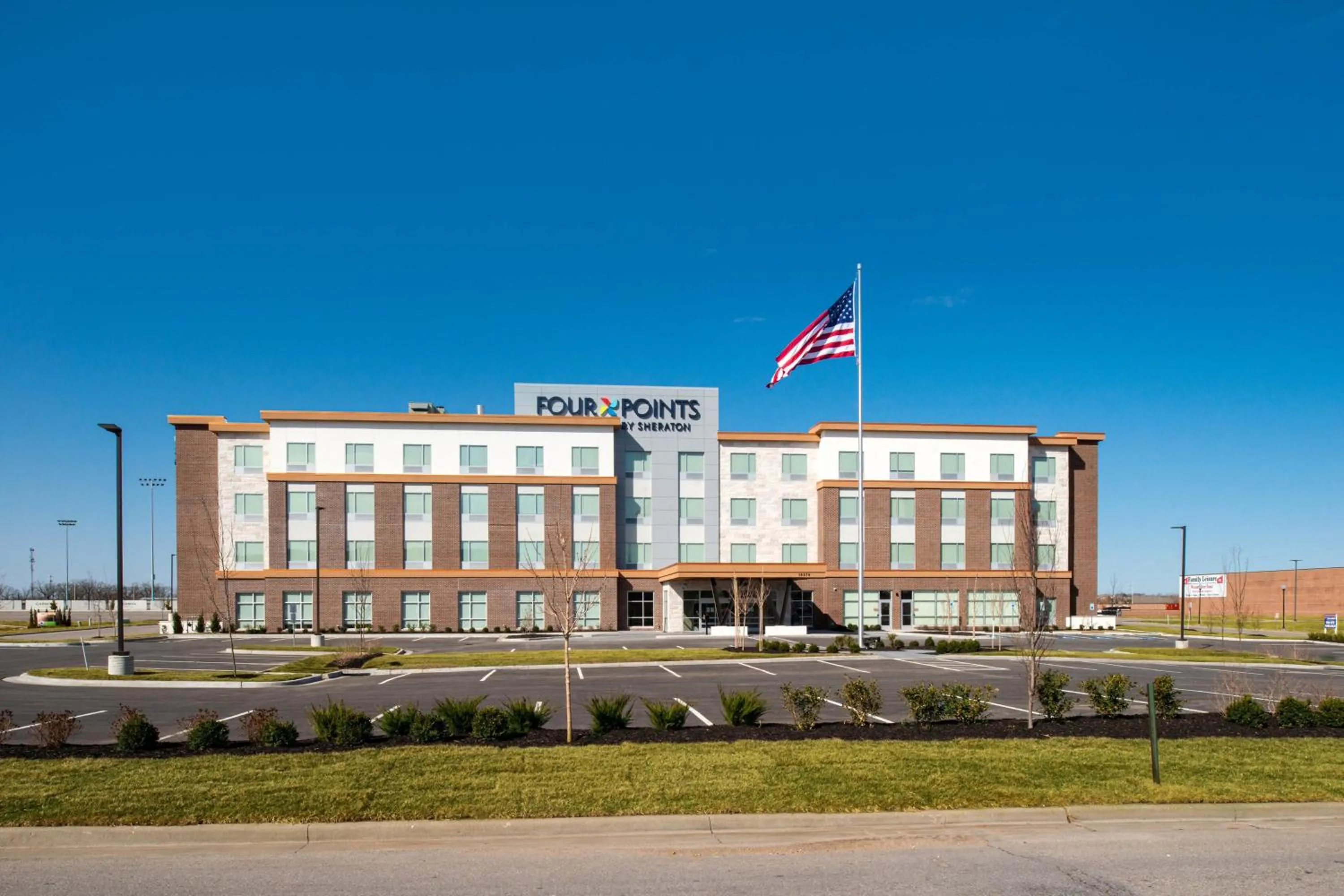 Property building in Four Points by Sheraton Kansas City Olathe