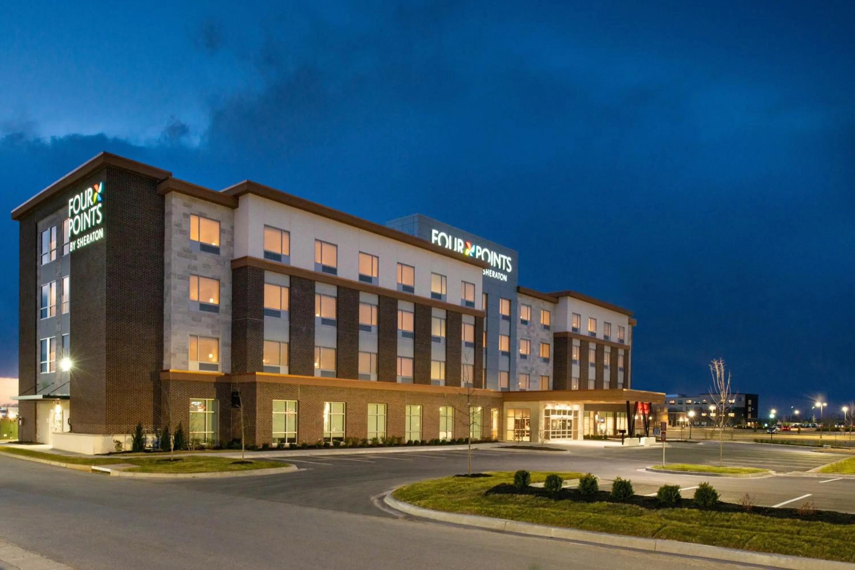 Property building in Four Points by Sheraton Kansas City Olathe