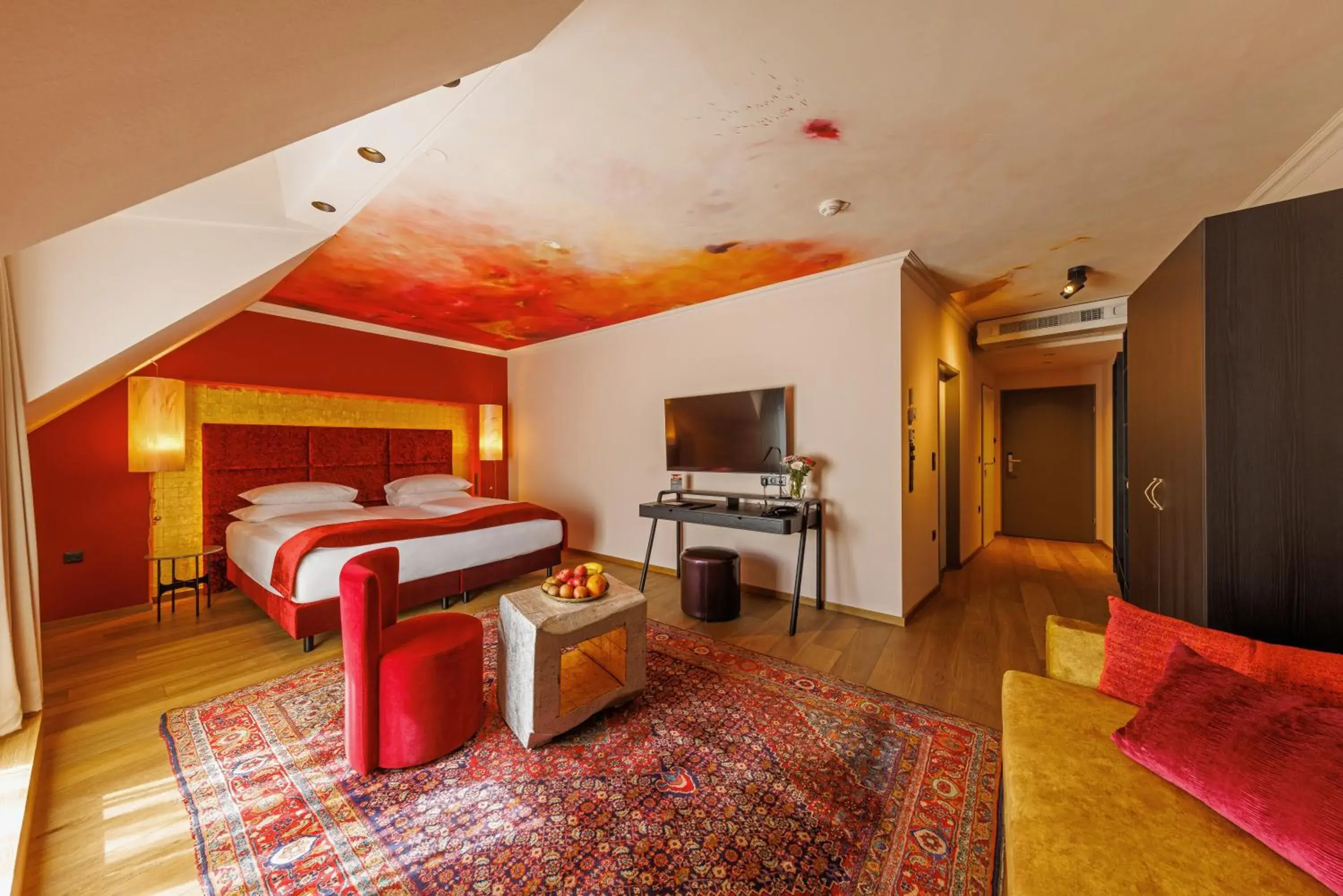 Photo of the whole room, Bed in Der Wilhelmshof Photo of the whole room, Bed in Der Wilhelmshof