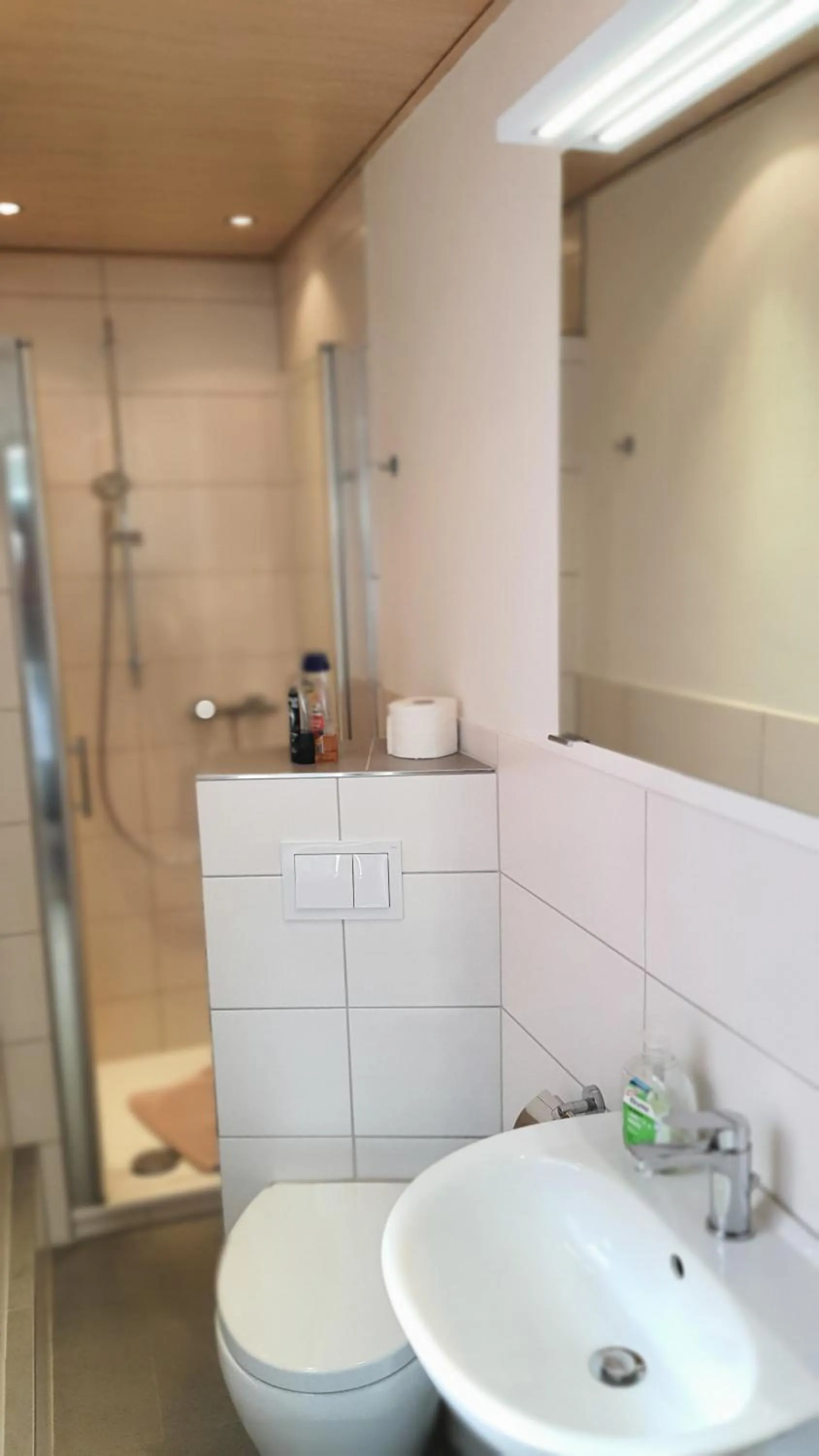 Shower in Hotel Schneiderhof