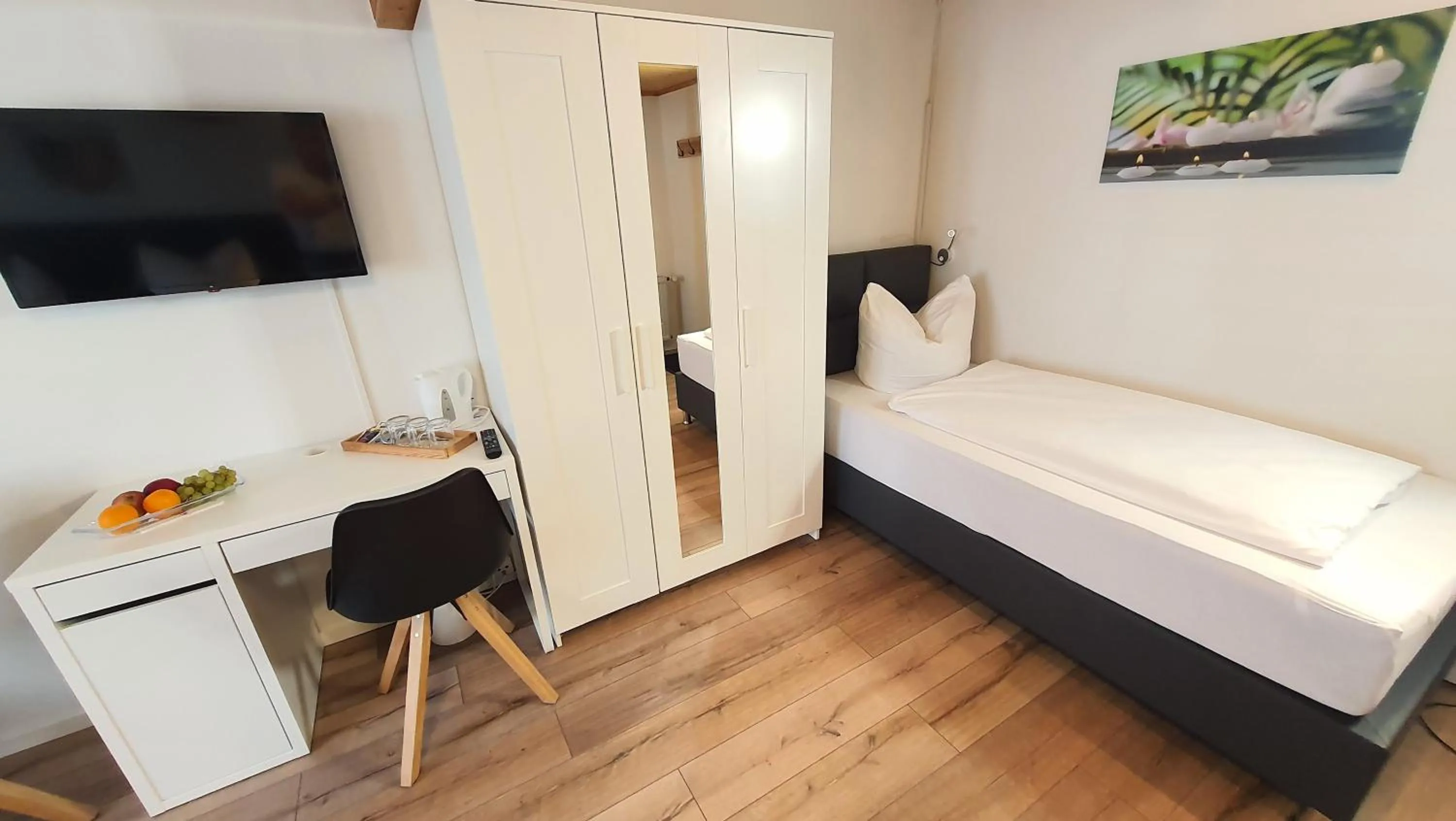 Bed in Hotel Schneiderhof