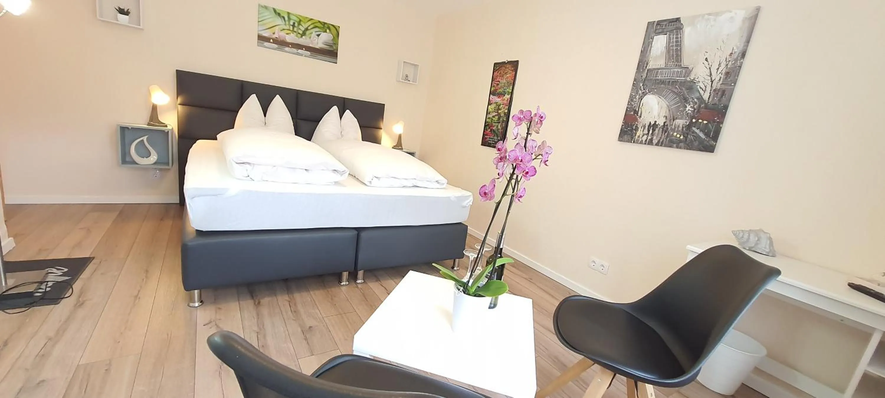 Bed in Hotel Schneiderhof