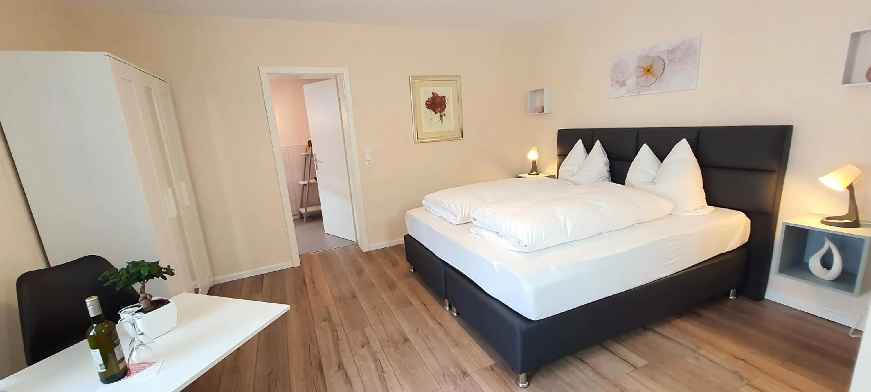 Bed in Hotel Schneiderhof