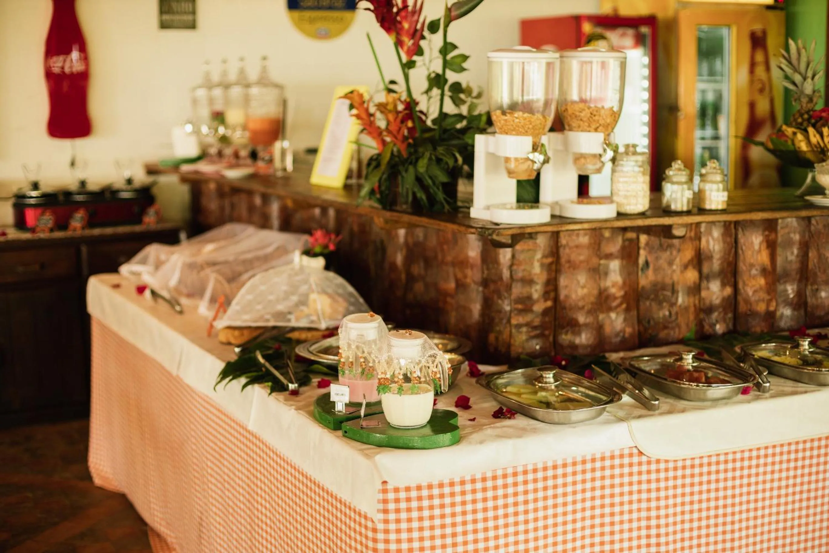 Breakfast in Bangalôs do Gameleiro