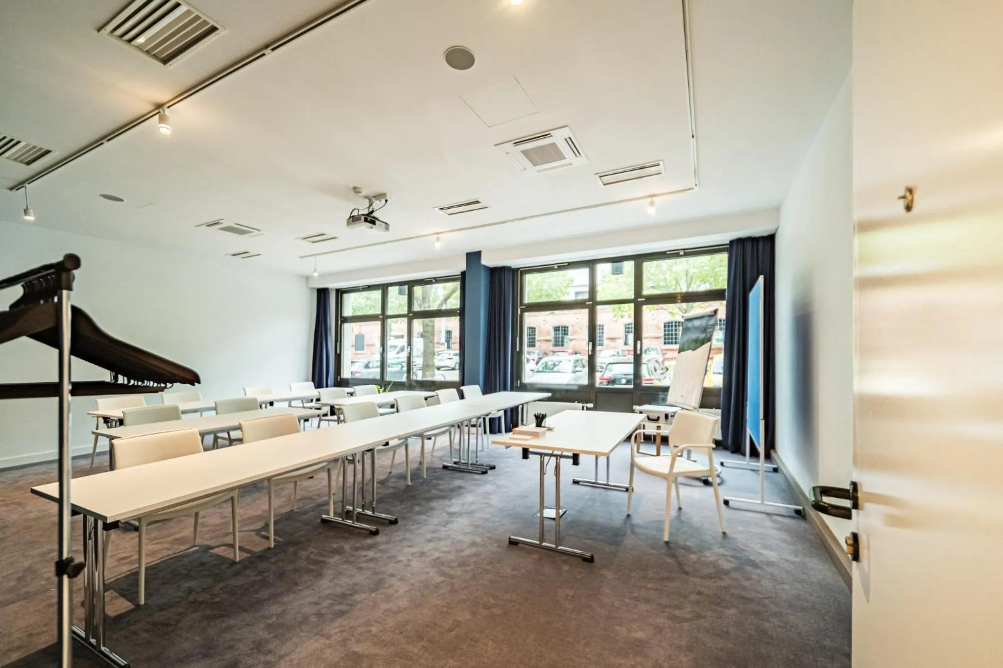 Meeting/conference room in voco Vienna Prater by IHG