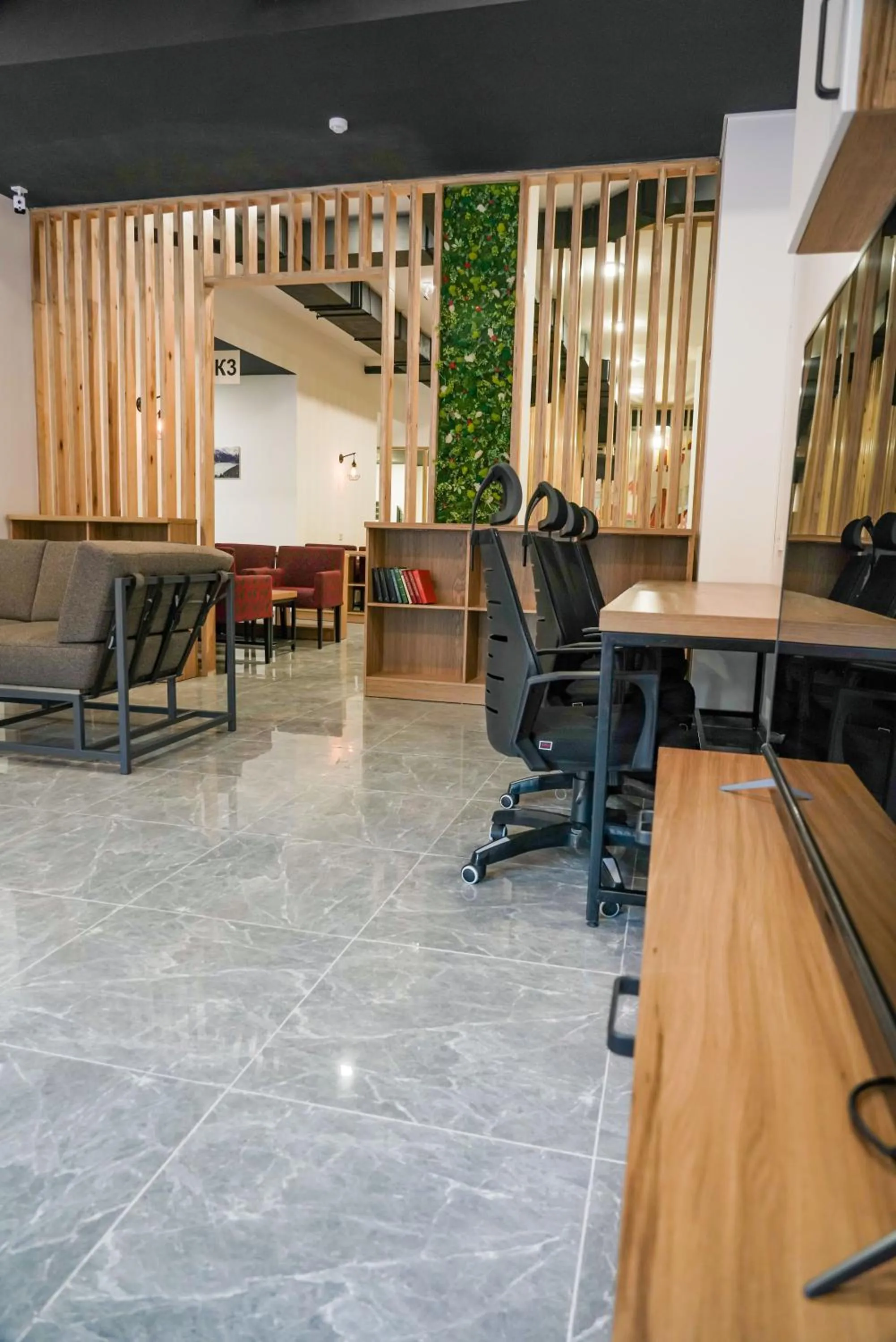 Patio in Sulu Hostel