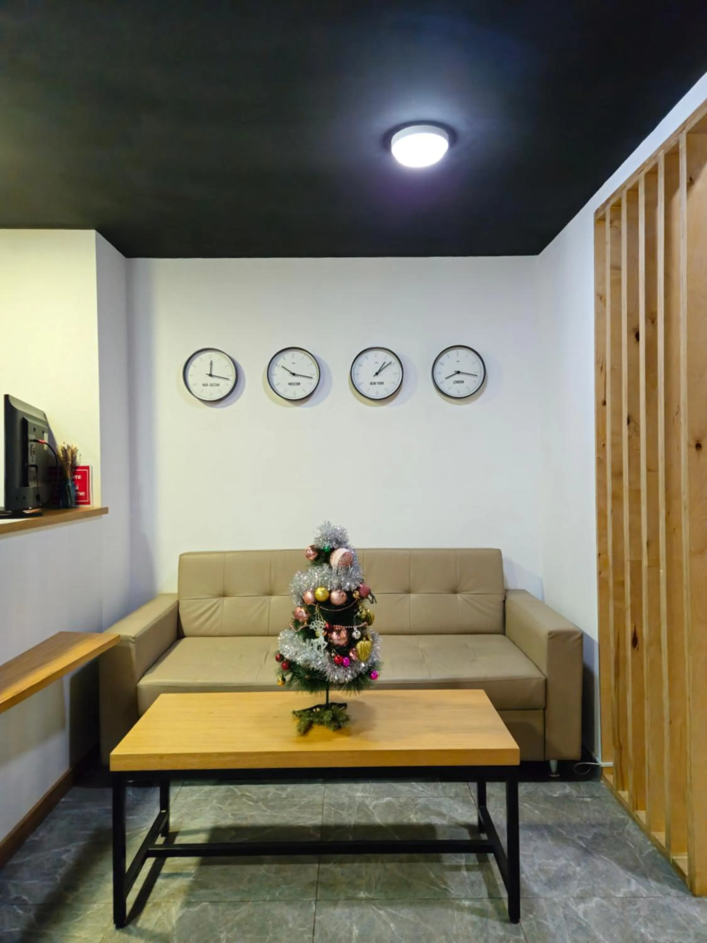 Seating area in Sulu Hostel
