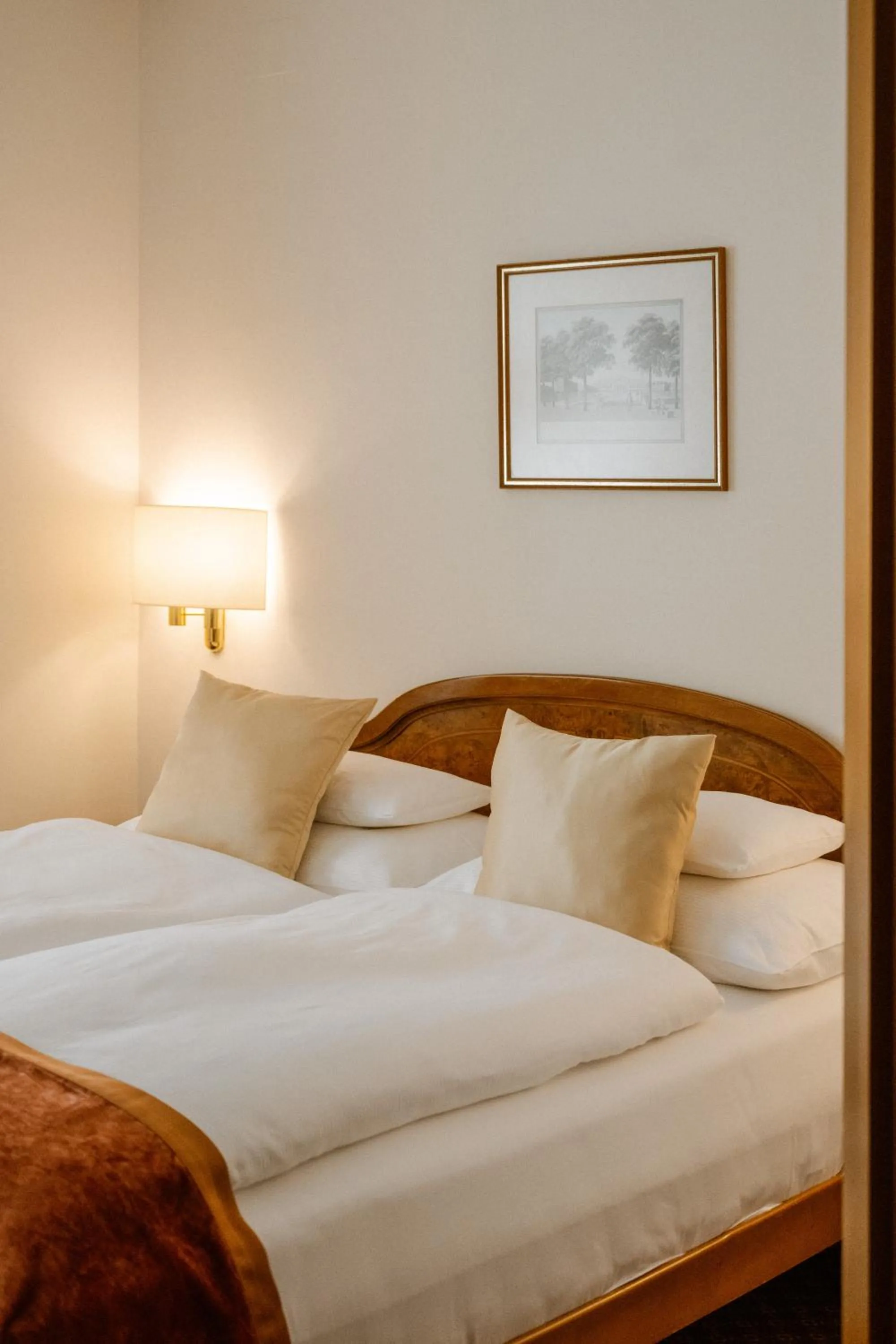 Bed in Hotel City Central