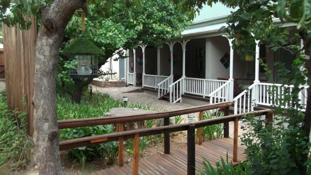 Garden view in HouseMartin Lodge & Self Catering