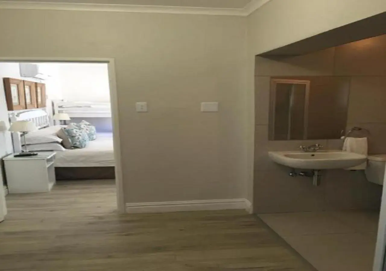 View (from property/room), Bed in Wagon Wheel Country Lodge View (from property/room), Bed in Wagon Wheel Country Lodge