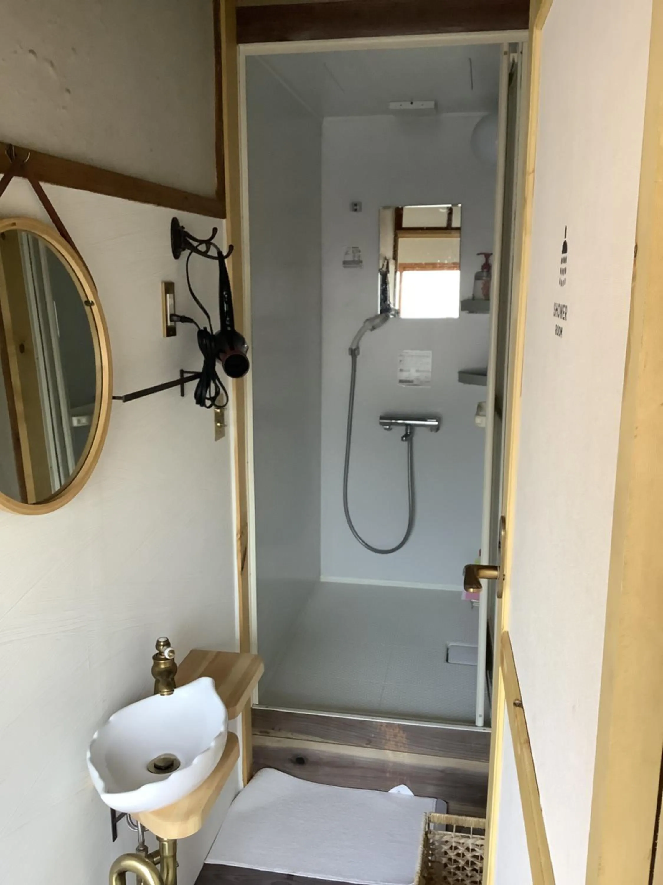 Bathroom in Guesthouse & Kitchen Hace