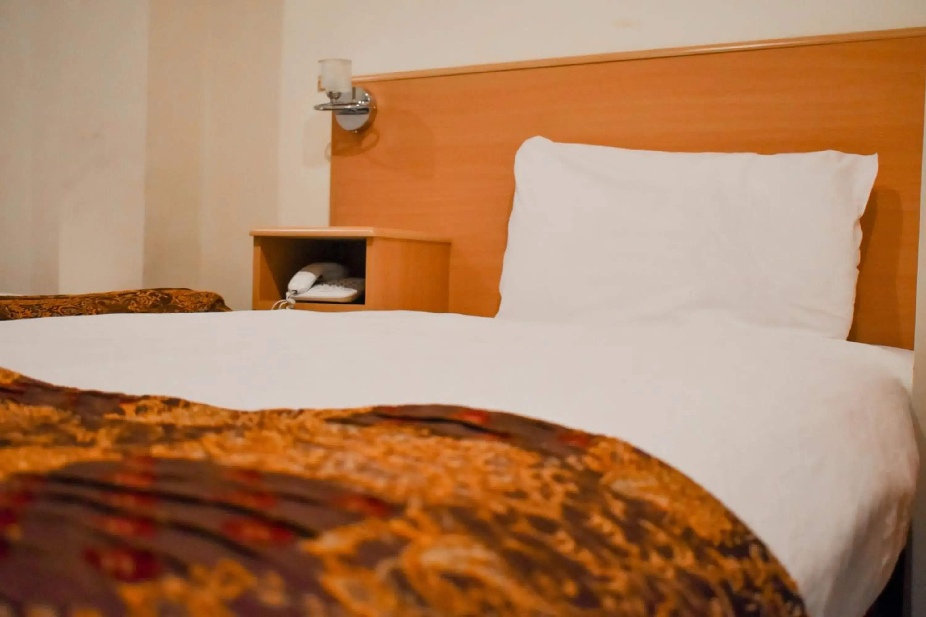 Bed in Royal Square Hotel - NEC & Birmingham Airport